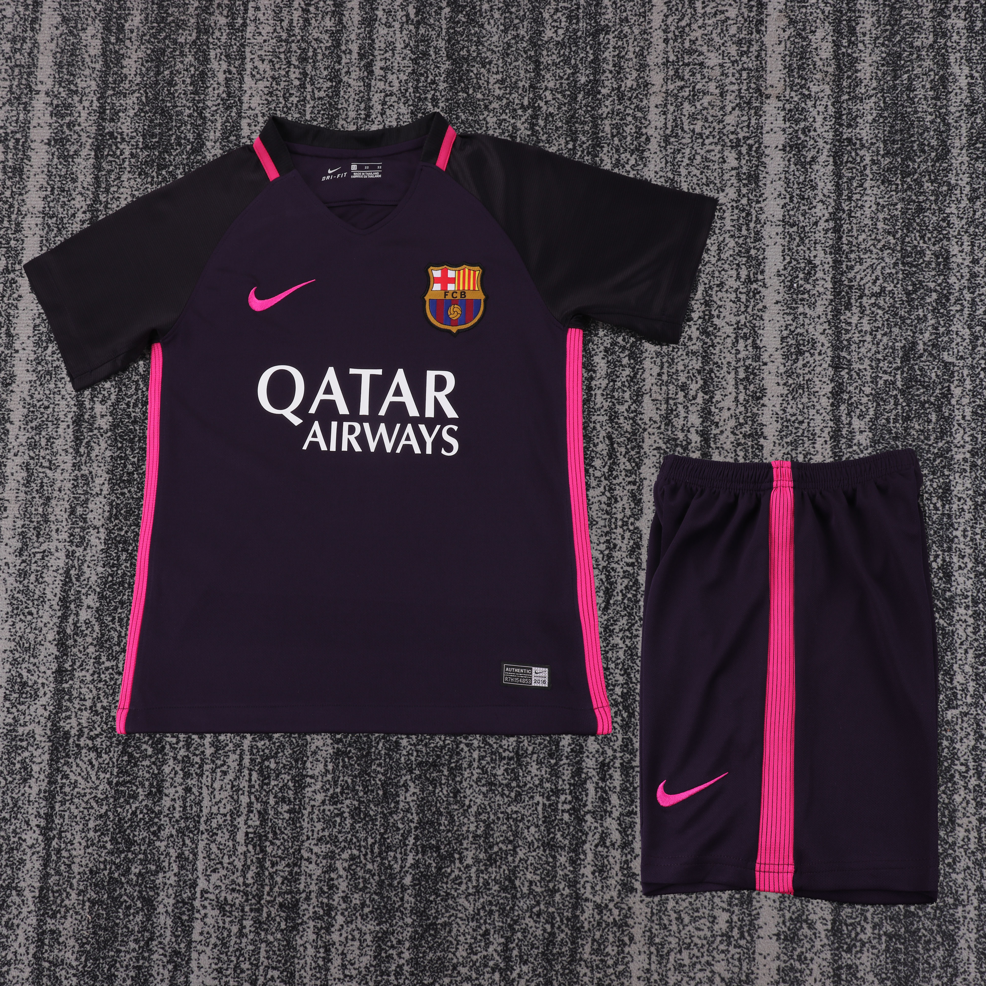 2016/2017 Retro Barcelona Away Football Shirt 1:1 Thai Quality Kids Size
