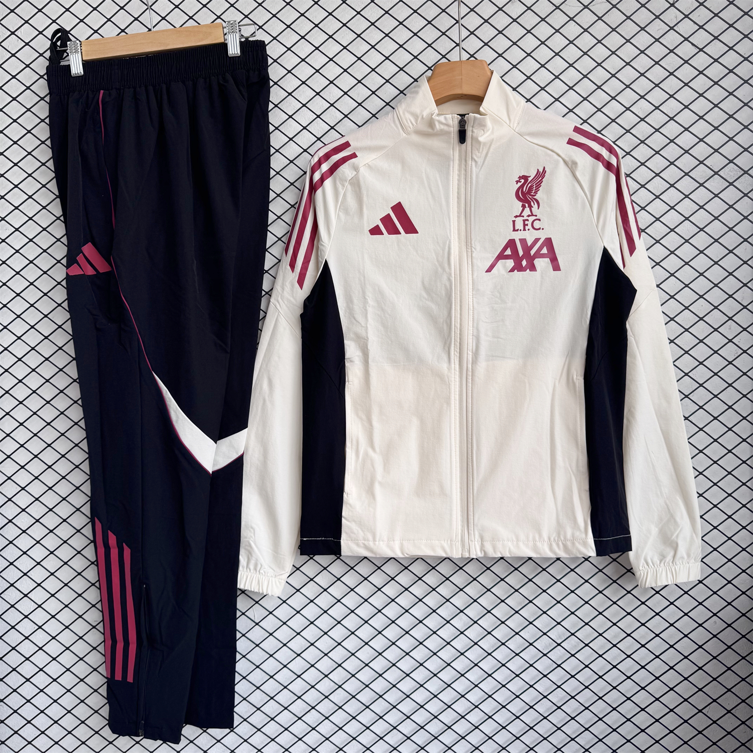 Liver.pool 25-26 Hooded Windbreaker Training Set - Cream Top & Black Pants - UnitedFutballJersey