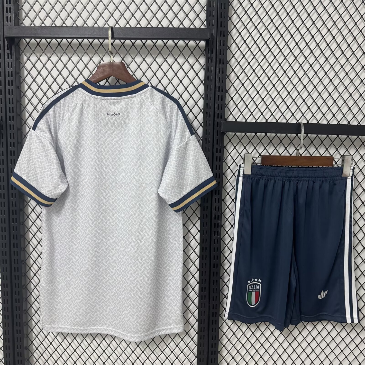 Italy 2026 Away Kids Kit - UnitedFutballJersey