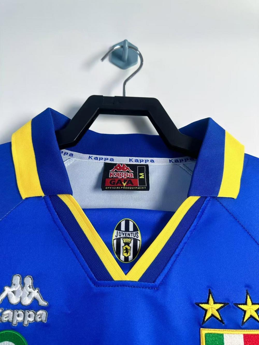 1995/1996 Retro Long Sleeve Juventus Away Soccer Jersey 1:1 Thai Quality