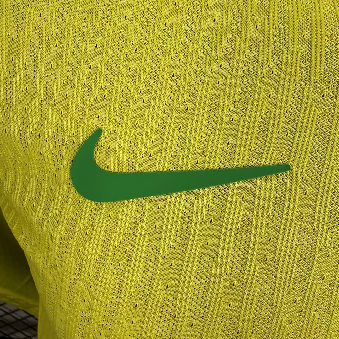 2025/2026 Long sleeves Player Version Brazil Home Football Jersey 1:1 Thai quality