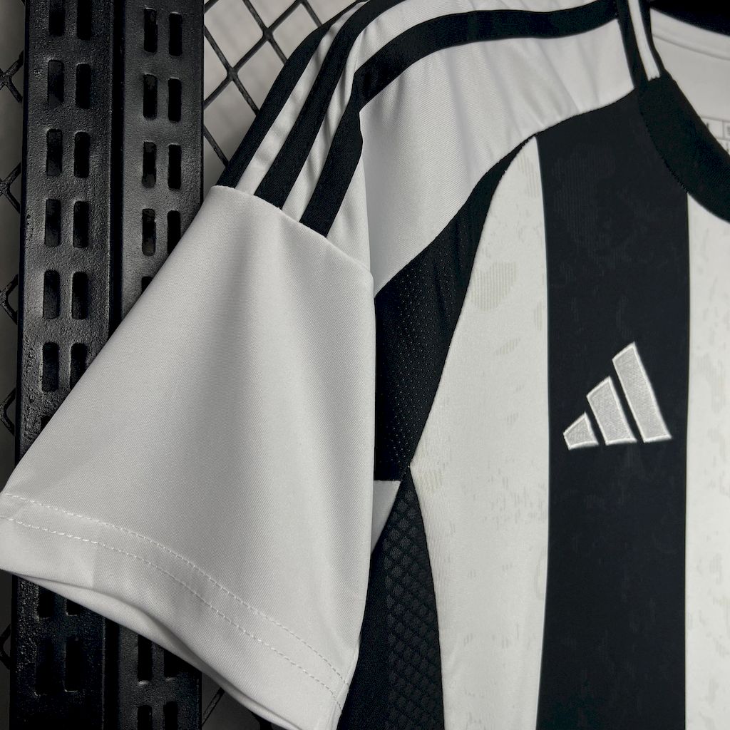 2024/2025 Juventus Home Soccer Jersey 1:1 Thai Quality