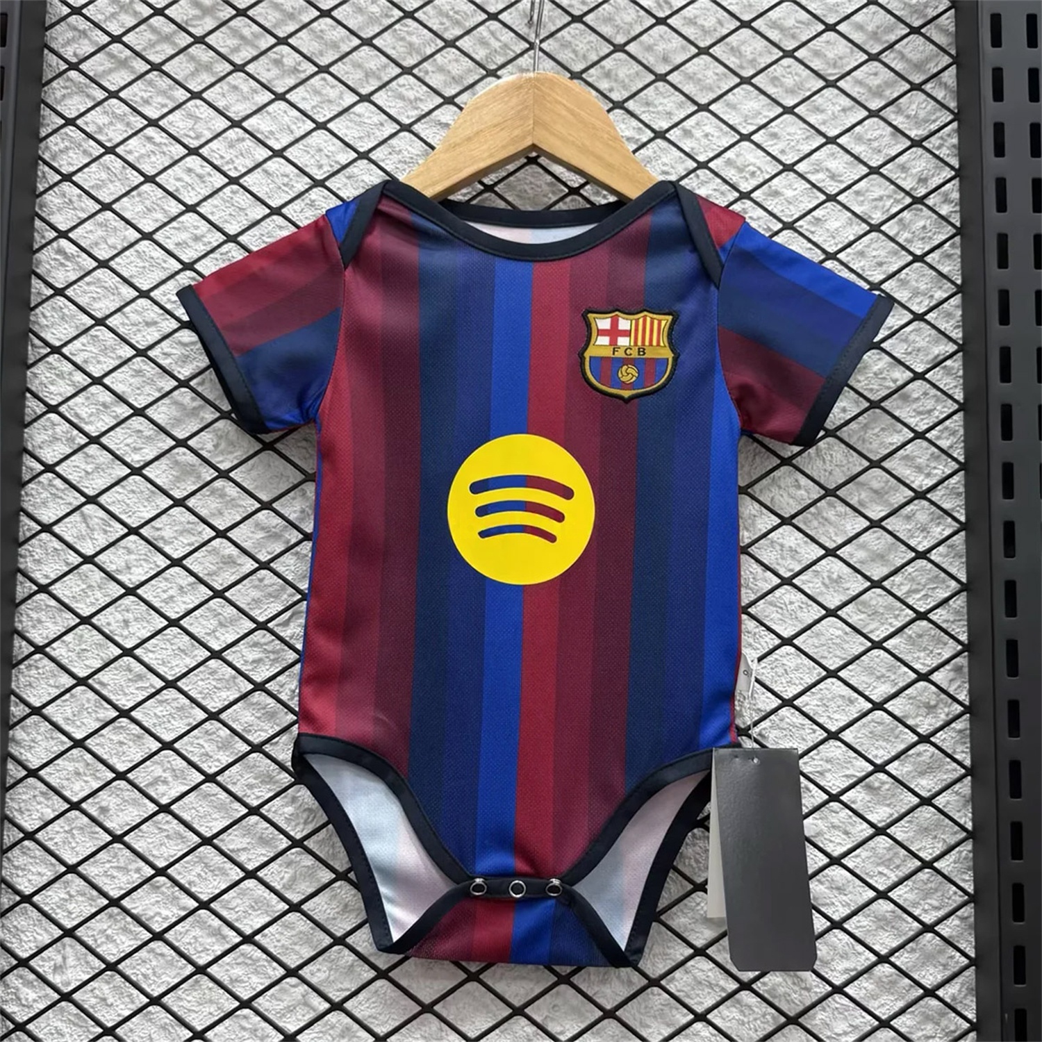 Barcelona 26-27 Home Baby Crawling Suit - UnitedFutballJersey