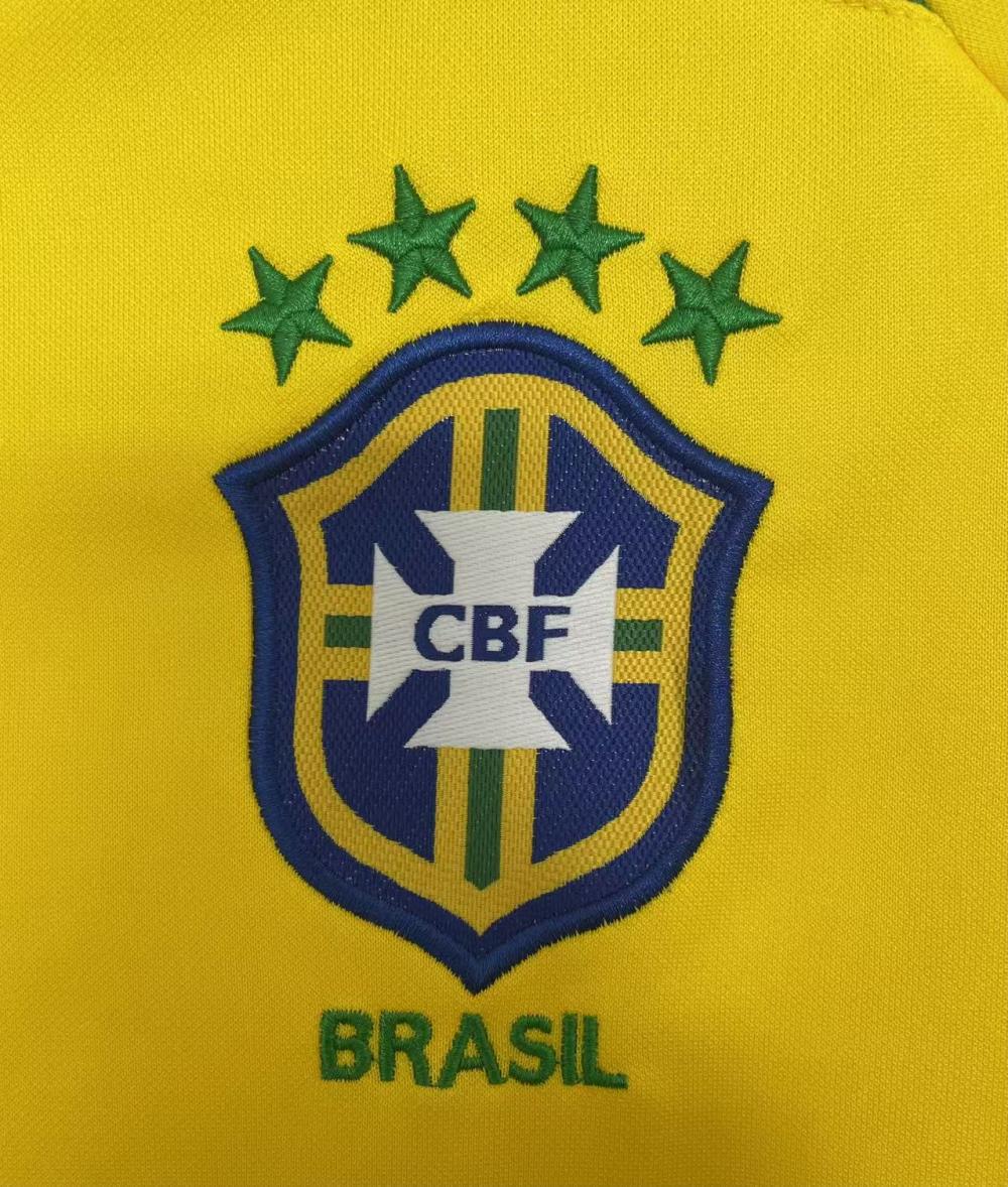 2002 Retro Long Sleeve Brazil Home Soccer Jersey 1:1 Thai Quality