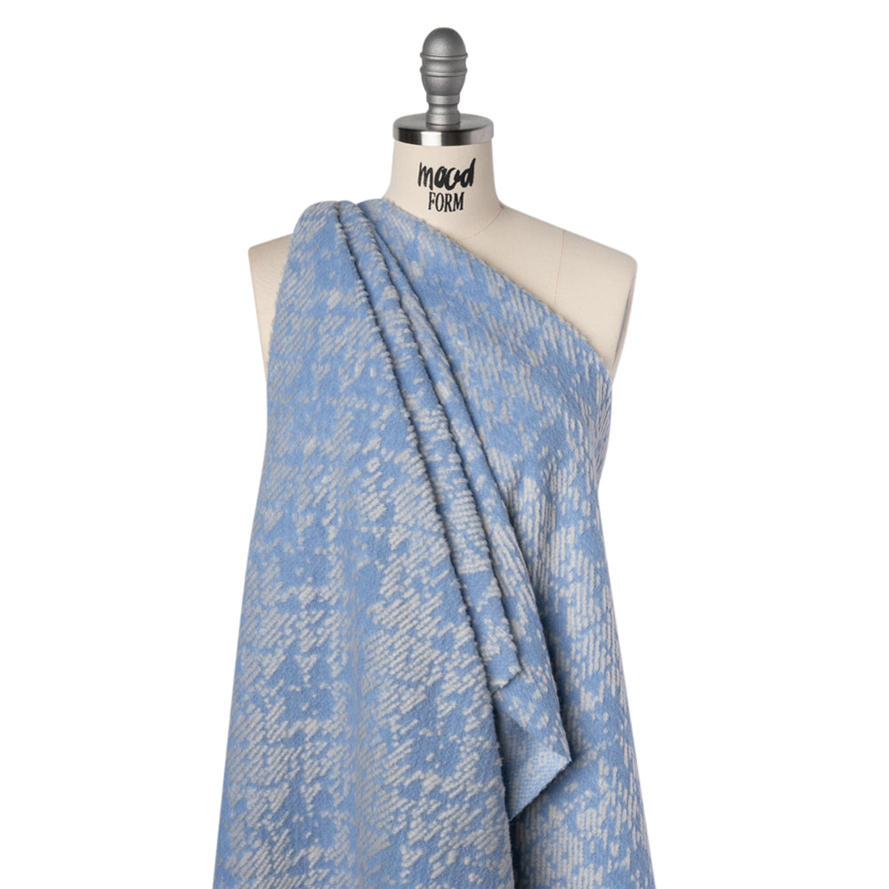 Super Short Pile Patterned Faux Fur - Sky Blue and White Geometric - Joann Fabrics