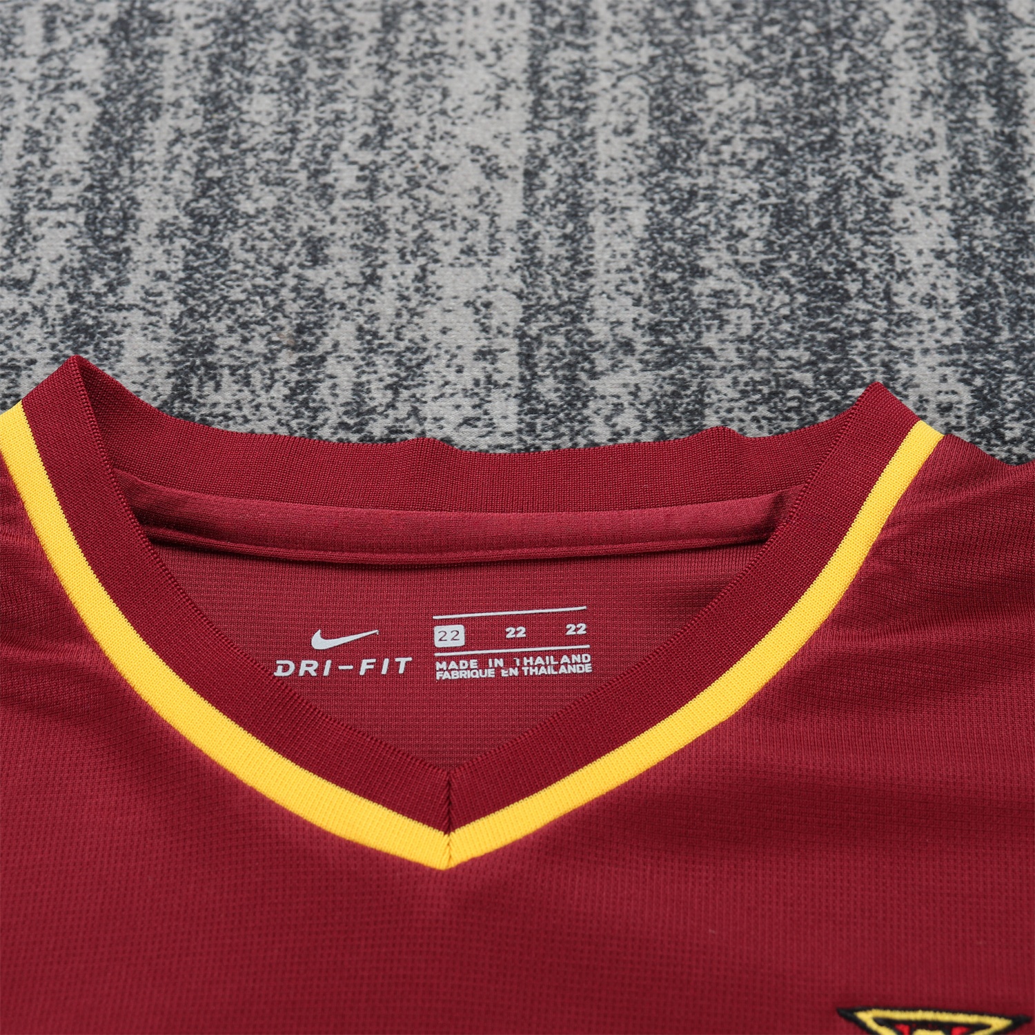 Retro Portugal 2000 Home Kids Kit - UnitedFutballJersey