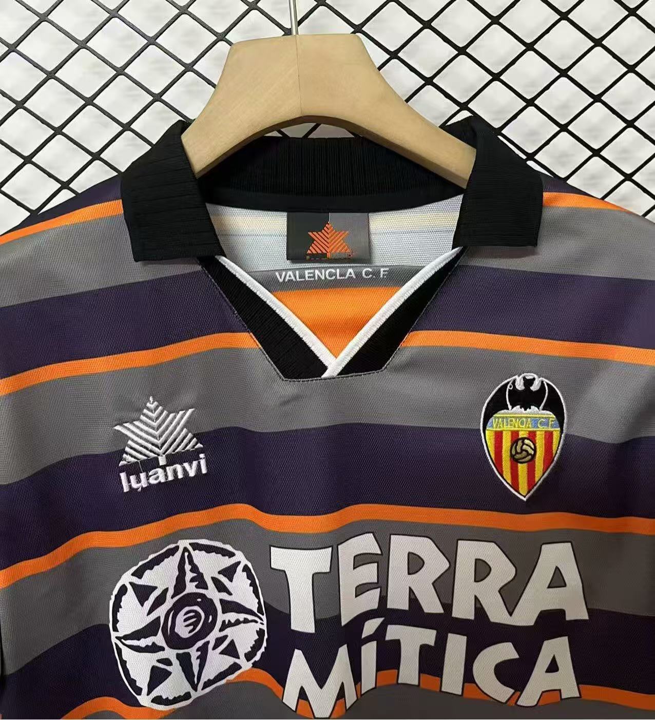 1999/2000 Retro Valencia Away Football Shirt 1:1 Thai Quality