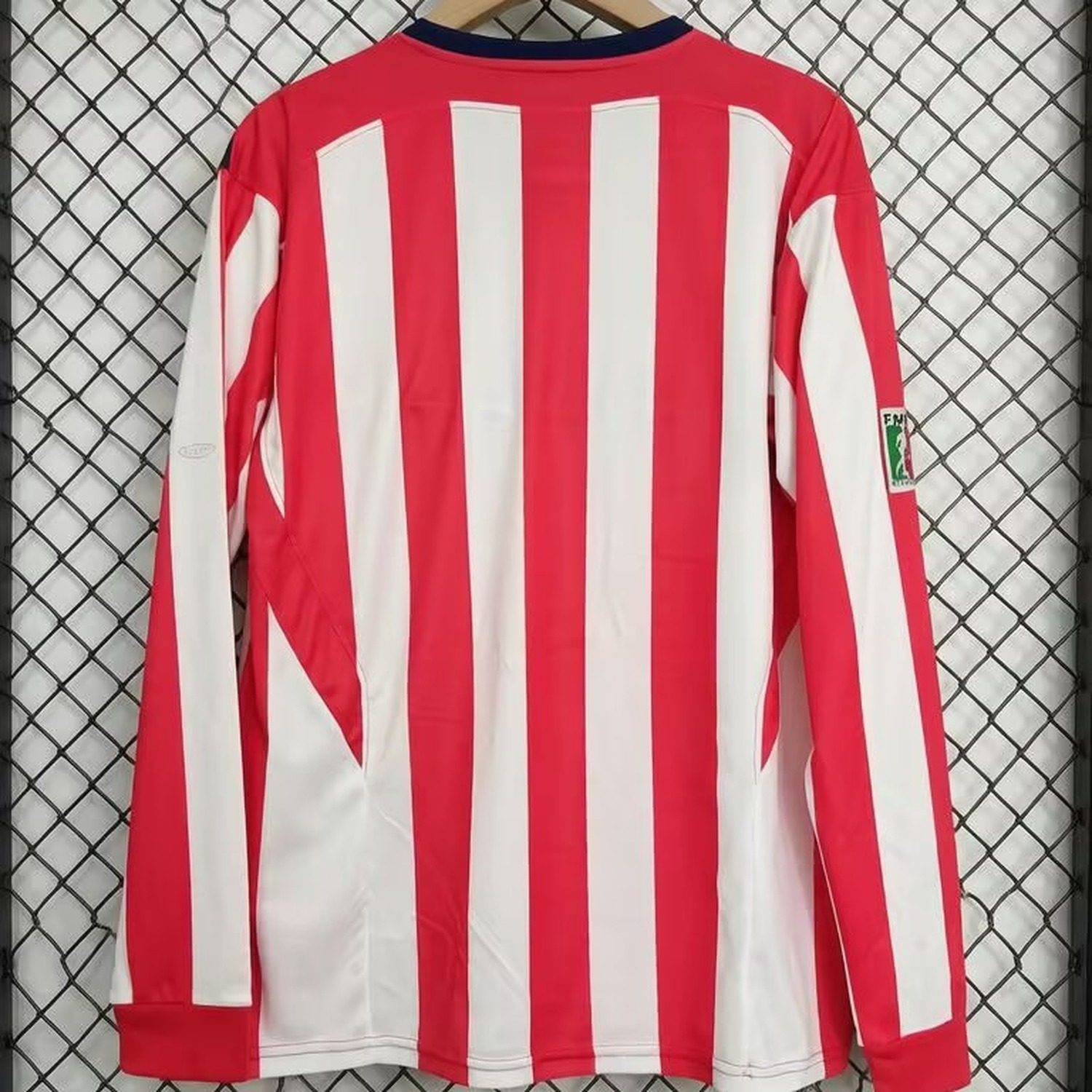 Retro Chivas de Guadalajara 2004-05 Home Long Sleeves Jersey - UnitedFutballJersey