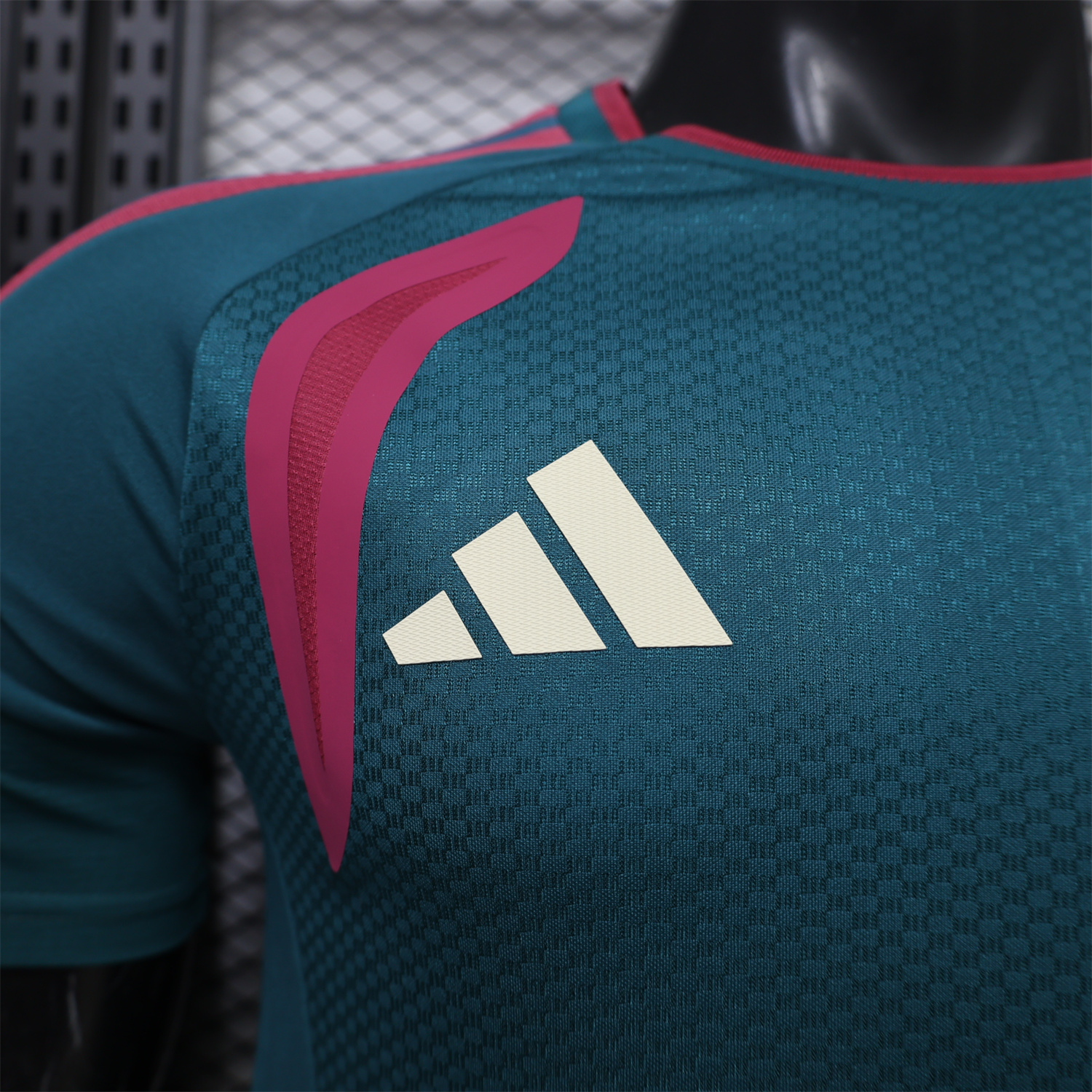 Real Madrid 26-27 Dark Green Short-Sleeve Training Jersey - Player Version - UnitedFutballJersey