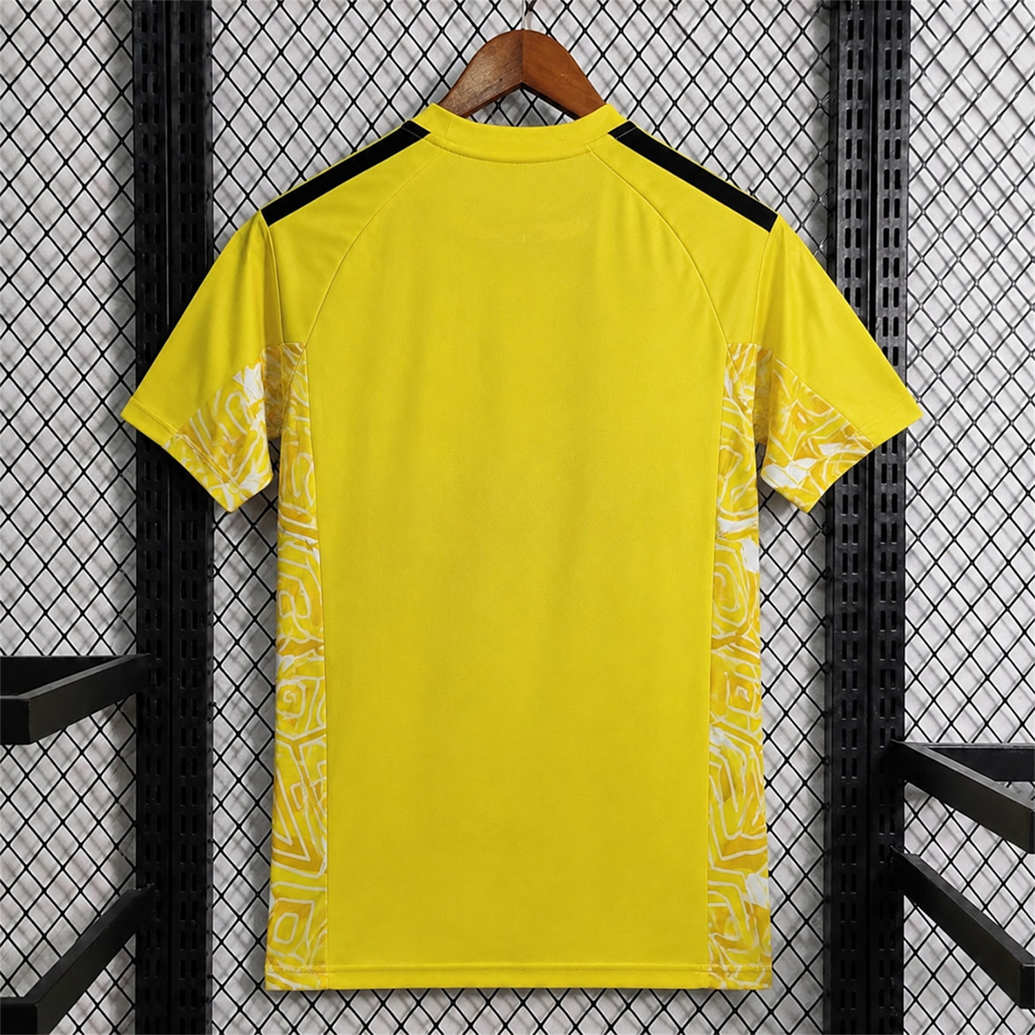 Aston Villa 26-27 Yellow Goalkeeper Jersey - Fans Version - UnitedFutballJersey