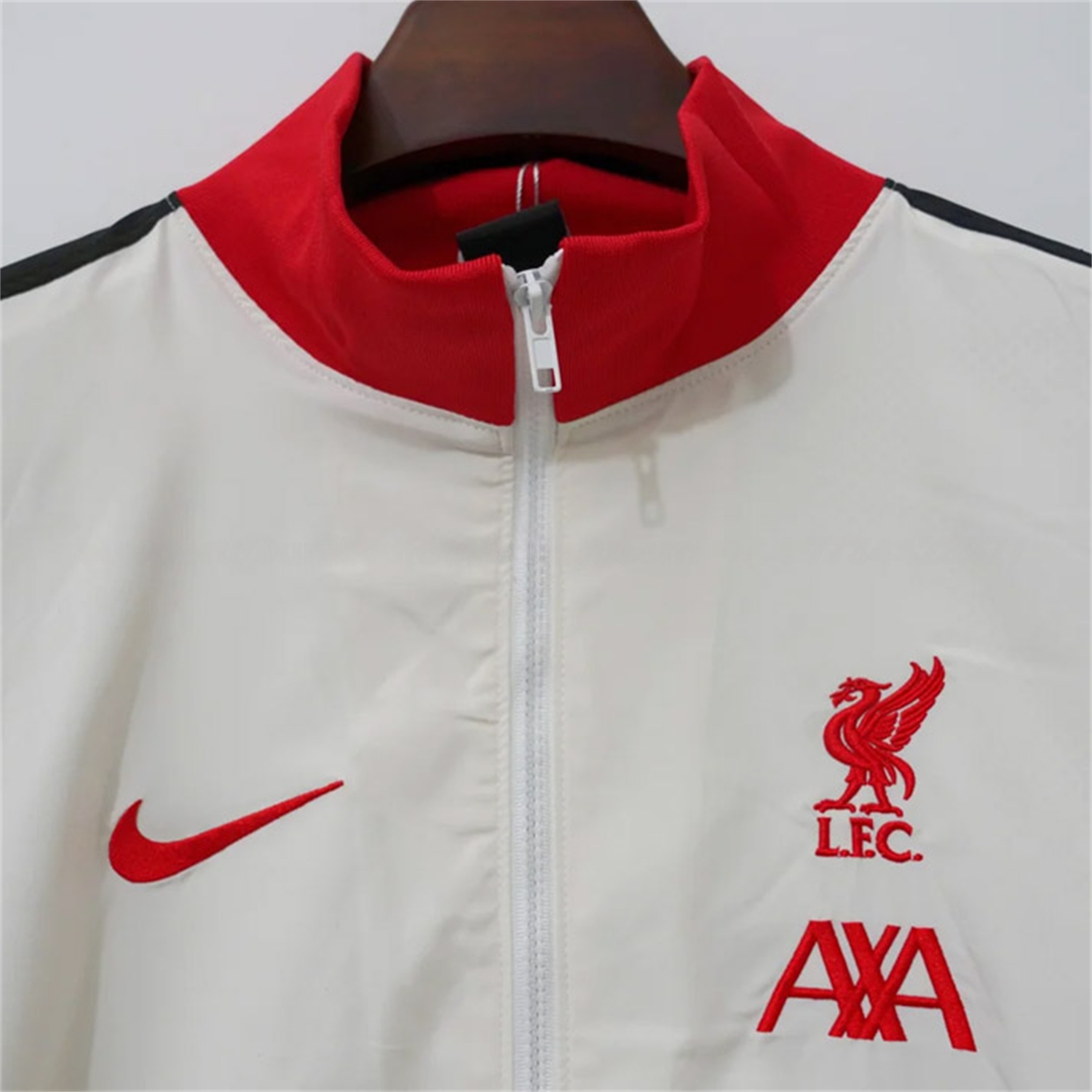 Retro Liver.pool 24-25 Windbreaker Jacket - White With Black - UnitedFutballJersey