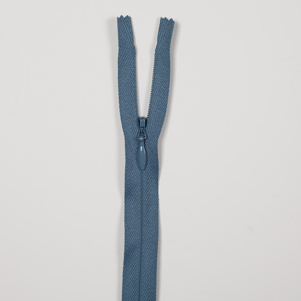 Invisible Zipper 24