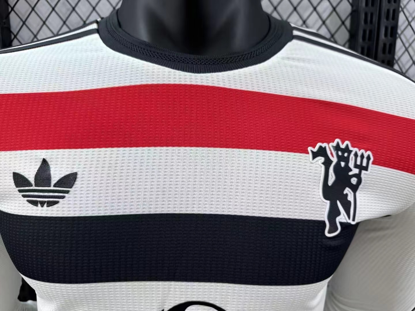 2024/2025 Player Version Manchester United Third Away Long Sleeve Football Shirt 1:1 Thai Quality