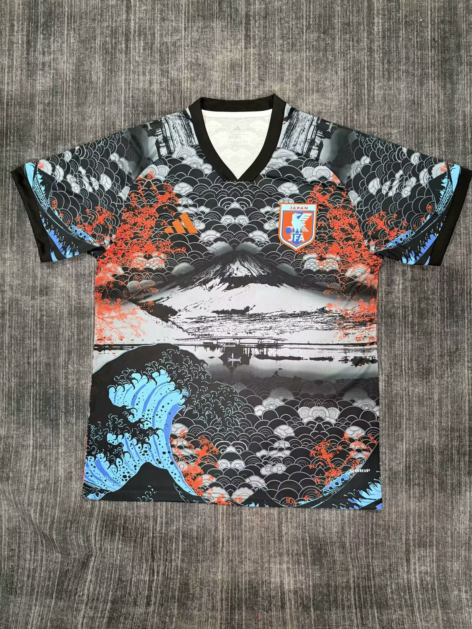 2025/2026 Japan Cloud Totem Special Edition Football Jersey 1:1 Thai Quality