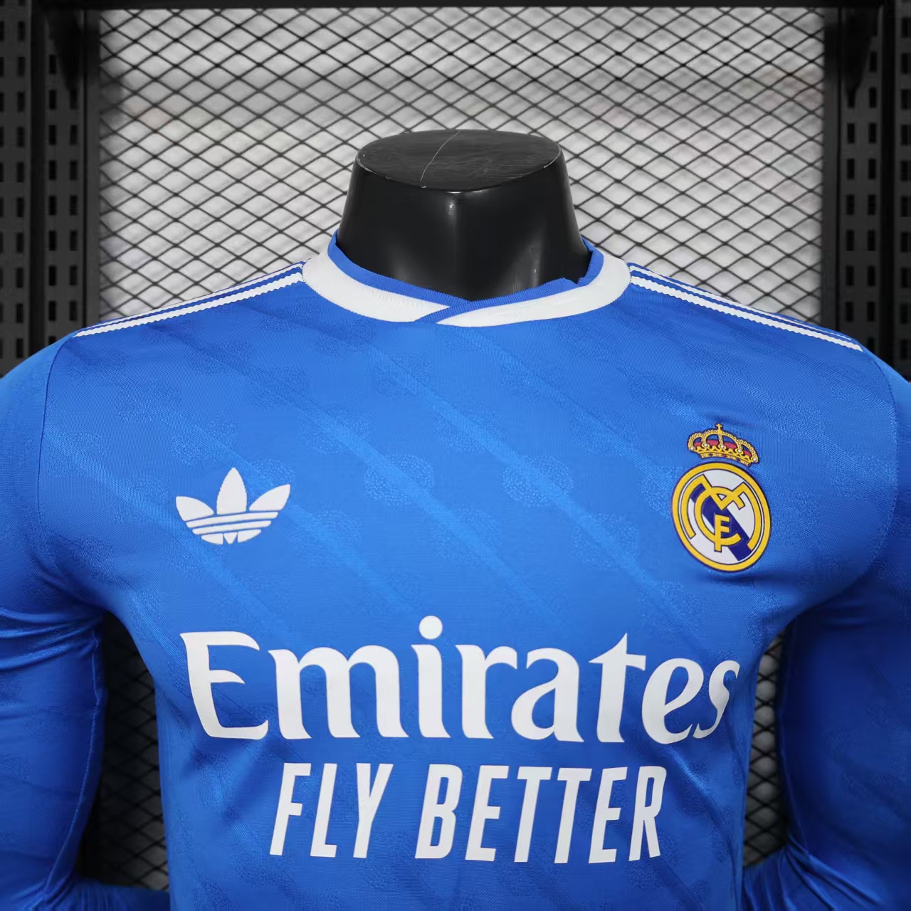 2025/2026  Long Sleeve Player Version Real Madrid Third Away Football Jersey 1:1 Thai Quality