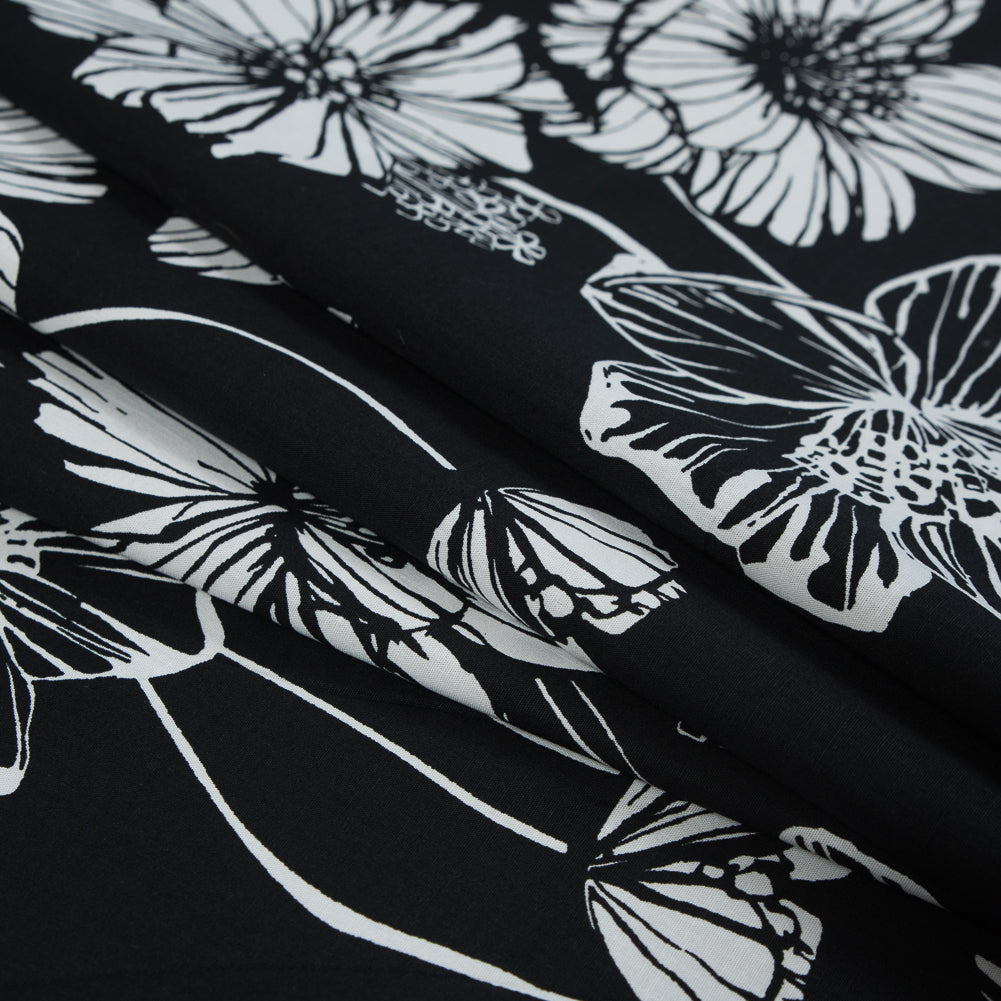 Black and White Large Floral Stretch Cotton Poplin - Joann Fabrics