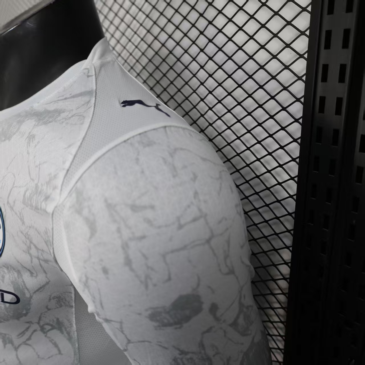 2025/2026 Long Sleeve Player Version Manchester City KidSuper Joint Edition White Football Shirt 1:1 Thai Quality