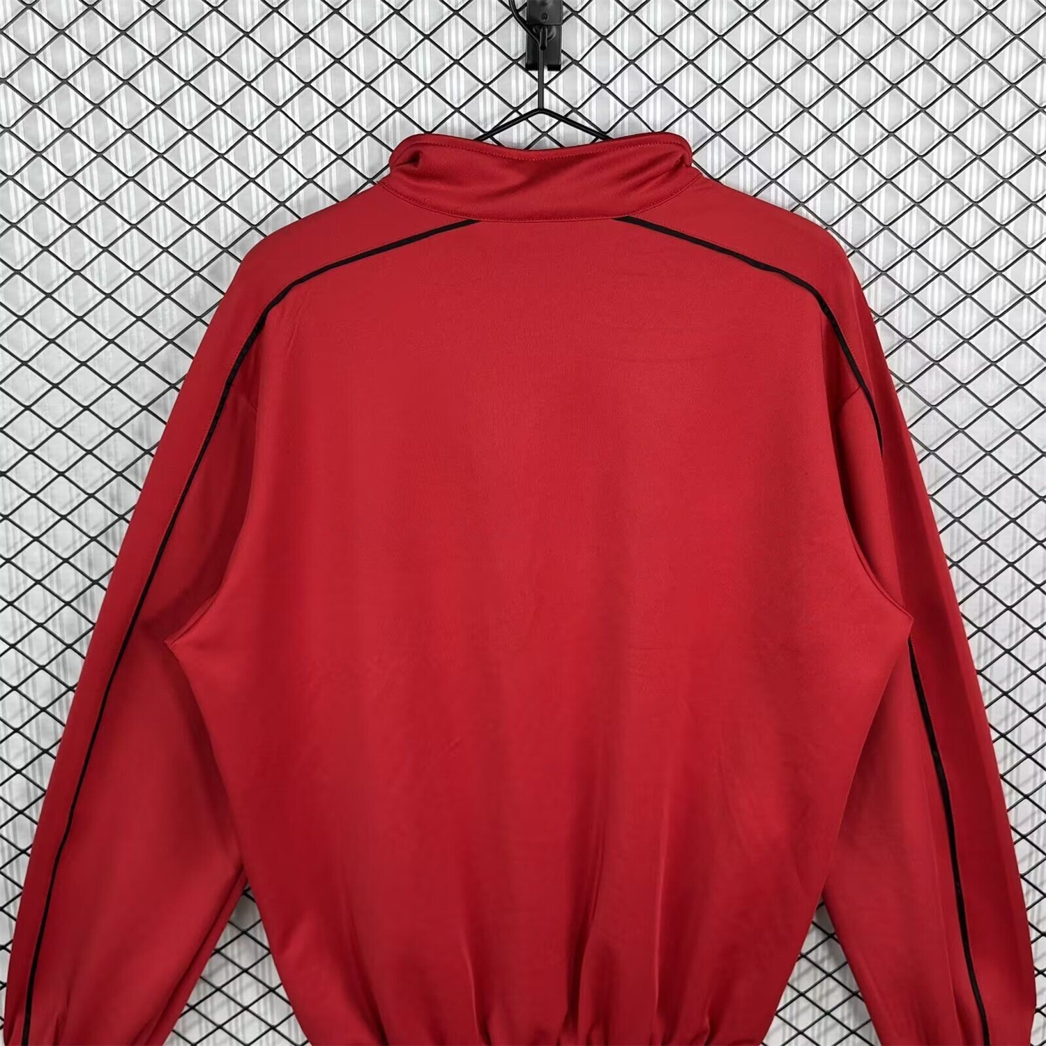 Frankfurt 25-26 Training Windbreaker Jacket - Red - UnitedFutballJersey