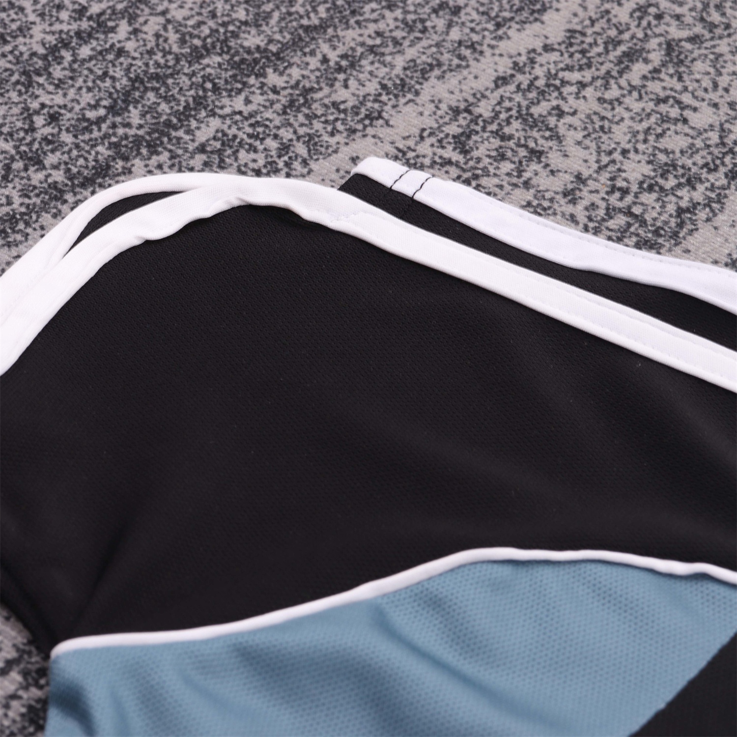 Retro Newcastle United 2000-01 Away Kids Kit - UnitedFutballJersey