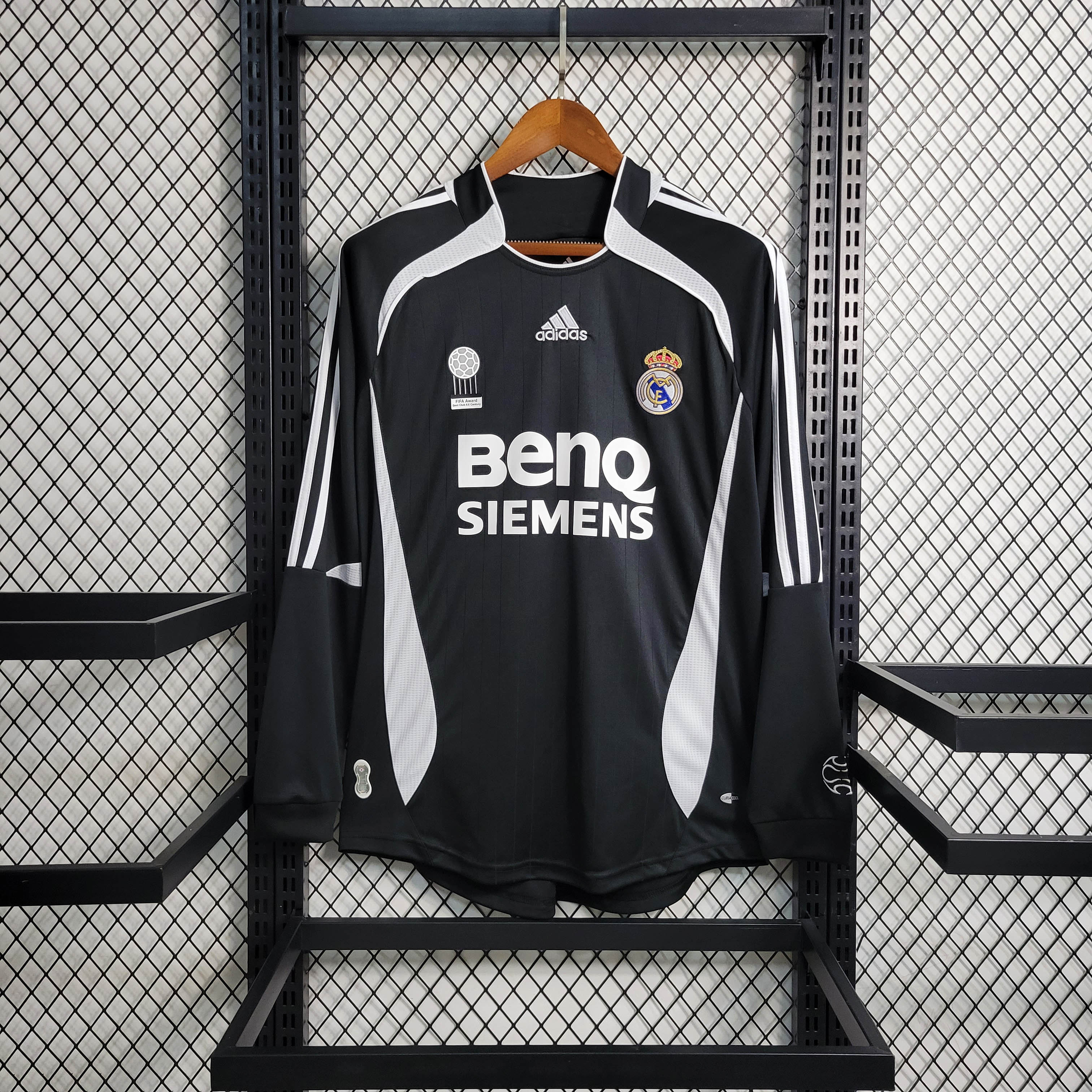 2006/2007 Retro Long Sleeve Real Madrid Away Jersey 1:1 Thai Quality