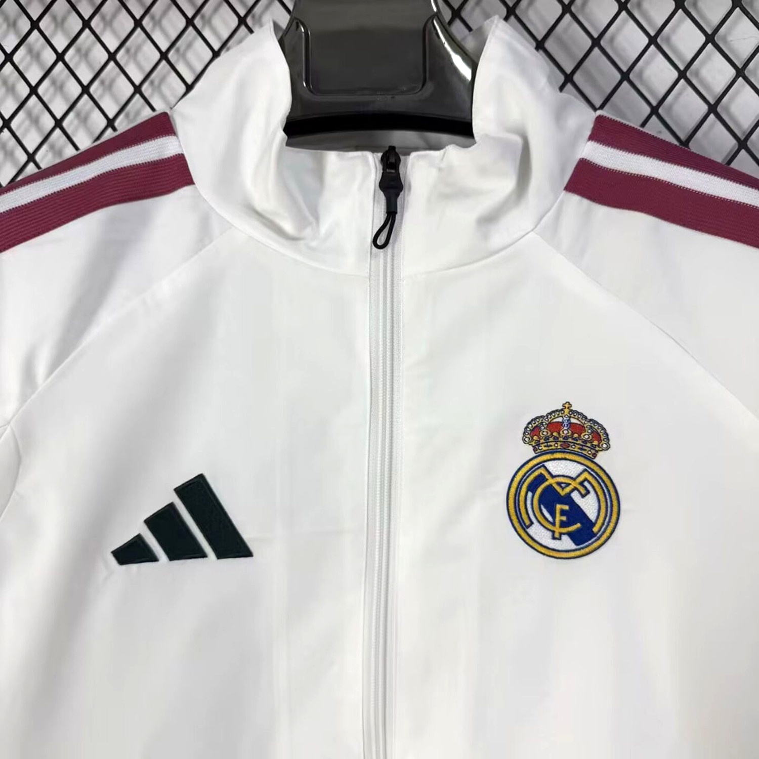 Real Madrid 26-27 Home Windbreaker Jacket - White With Maroon - UnitedFutballJersey