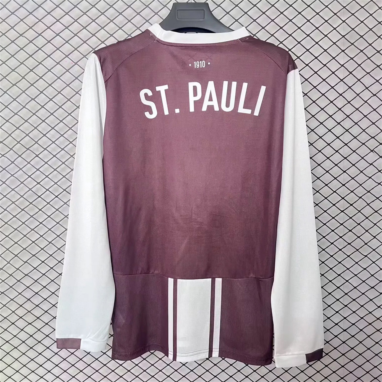 St. Pauli 25-26 Classic 1970s Design Special Long Sleeves Jersey - Fans Version - UnitedFutballJersey
