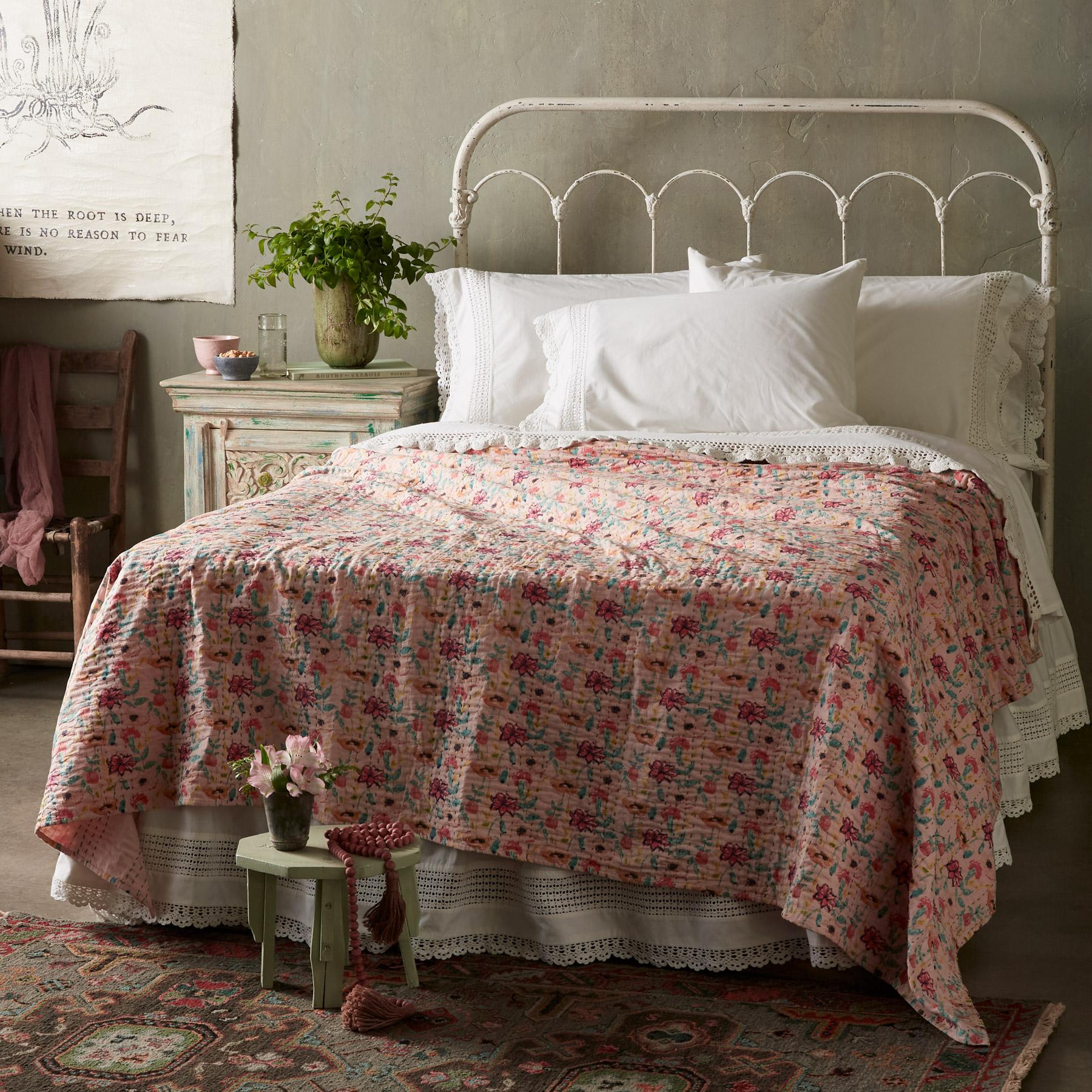 Garden Grace Lightweight Quilt - Blair Catalog