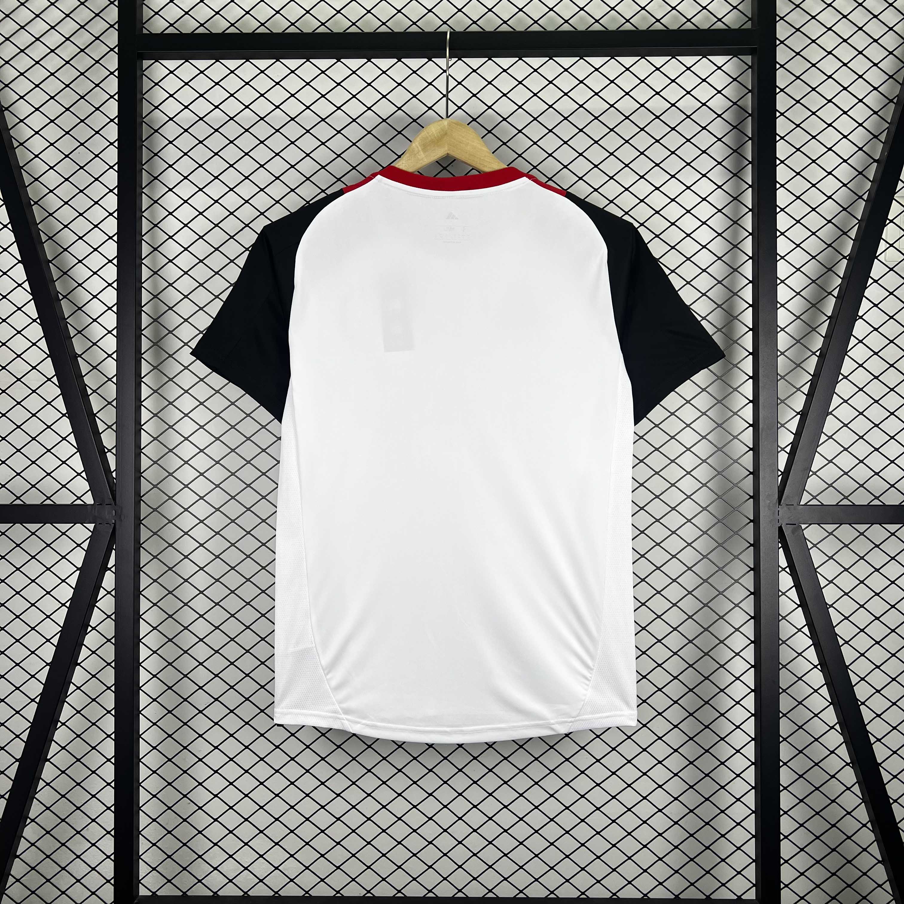 2025/2026 Manchester United Training Jersey Football Jersey 1:1 Thai quality