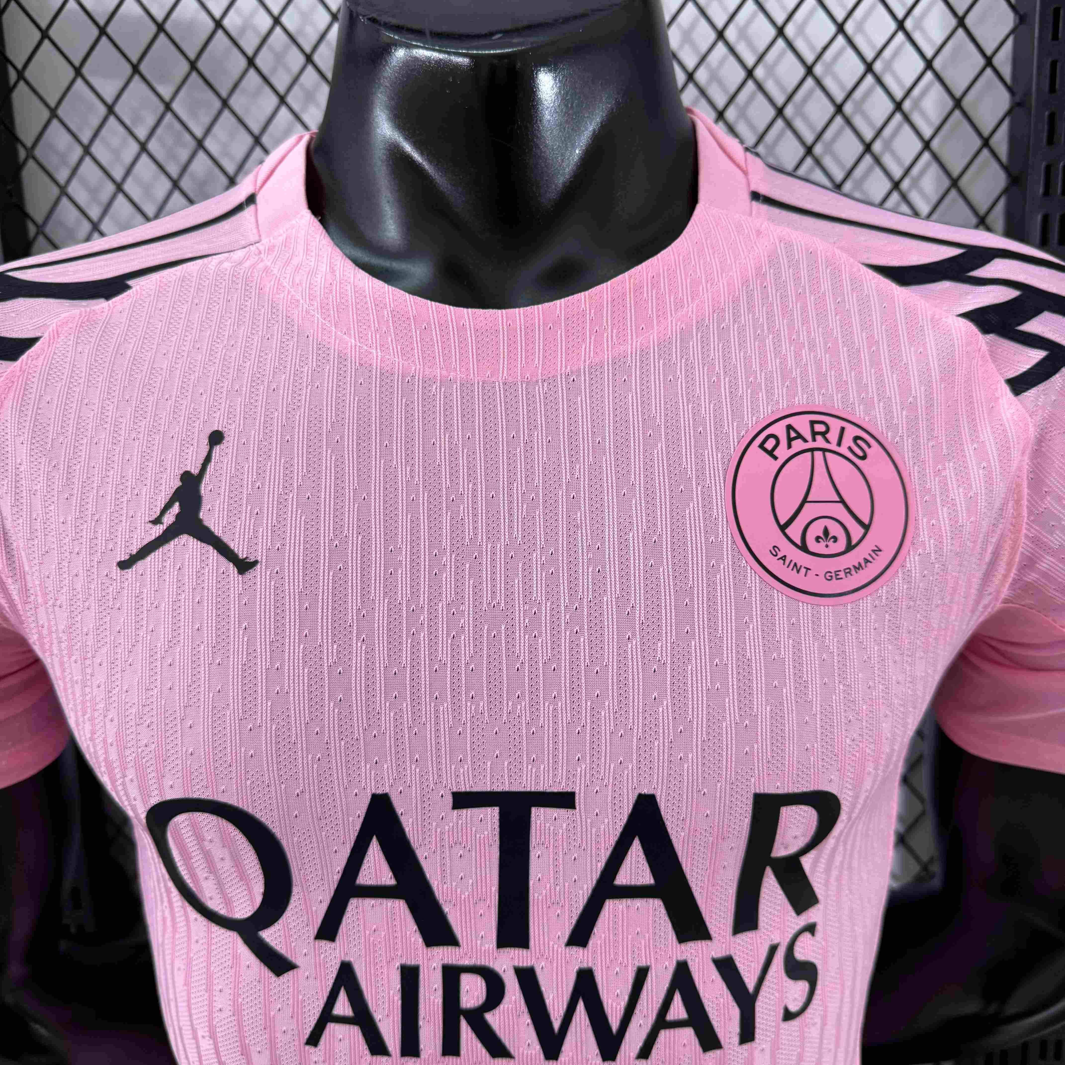 2025/2026 Player Version Paris Saint-Germain Fourth Away pink Football Shirt 1:1 Thai Quality