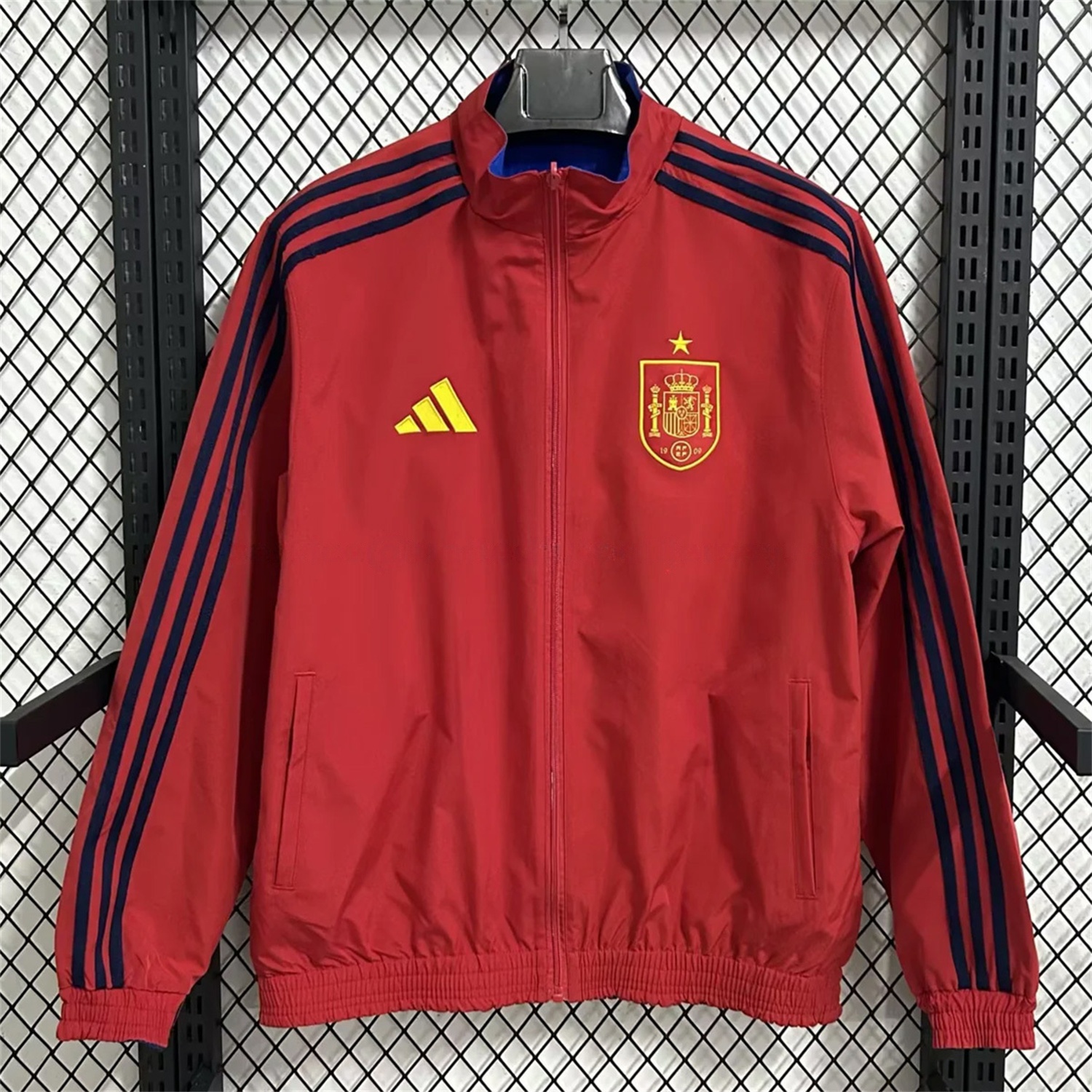 Spain 2026 Pre-Match Double Sided Reversible Windbreaker - Red - UnitedFutballJersey