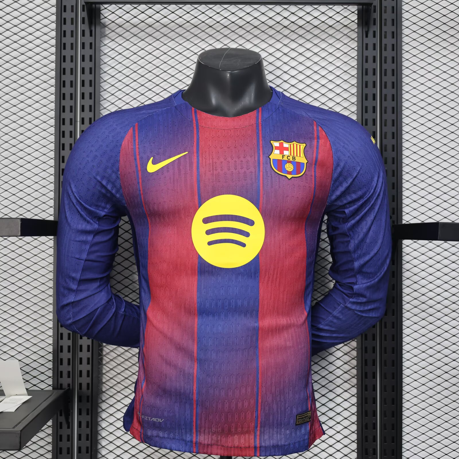 2025/2026 Long Sleeve Player Version Barcelona Home Football Jersey 1:1 Thai quality