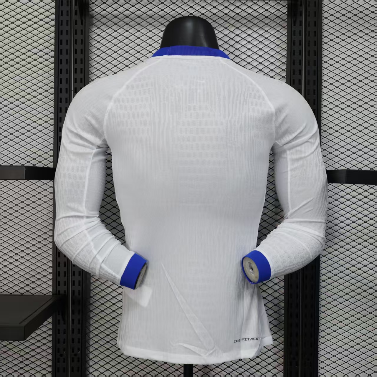 2025/2026 Long Sleeve Player Version England Home Football Jersey 1:1 Thai quality