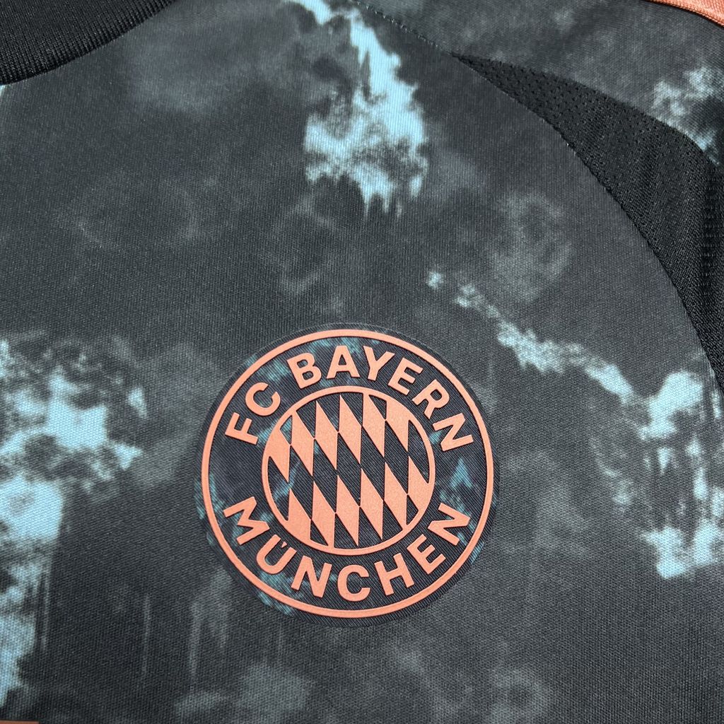 2024/2025 Bayern Munich Away Football Jersey 1:1 Thai Quality