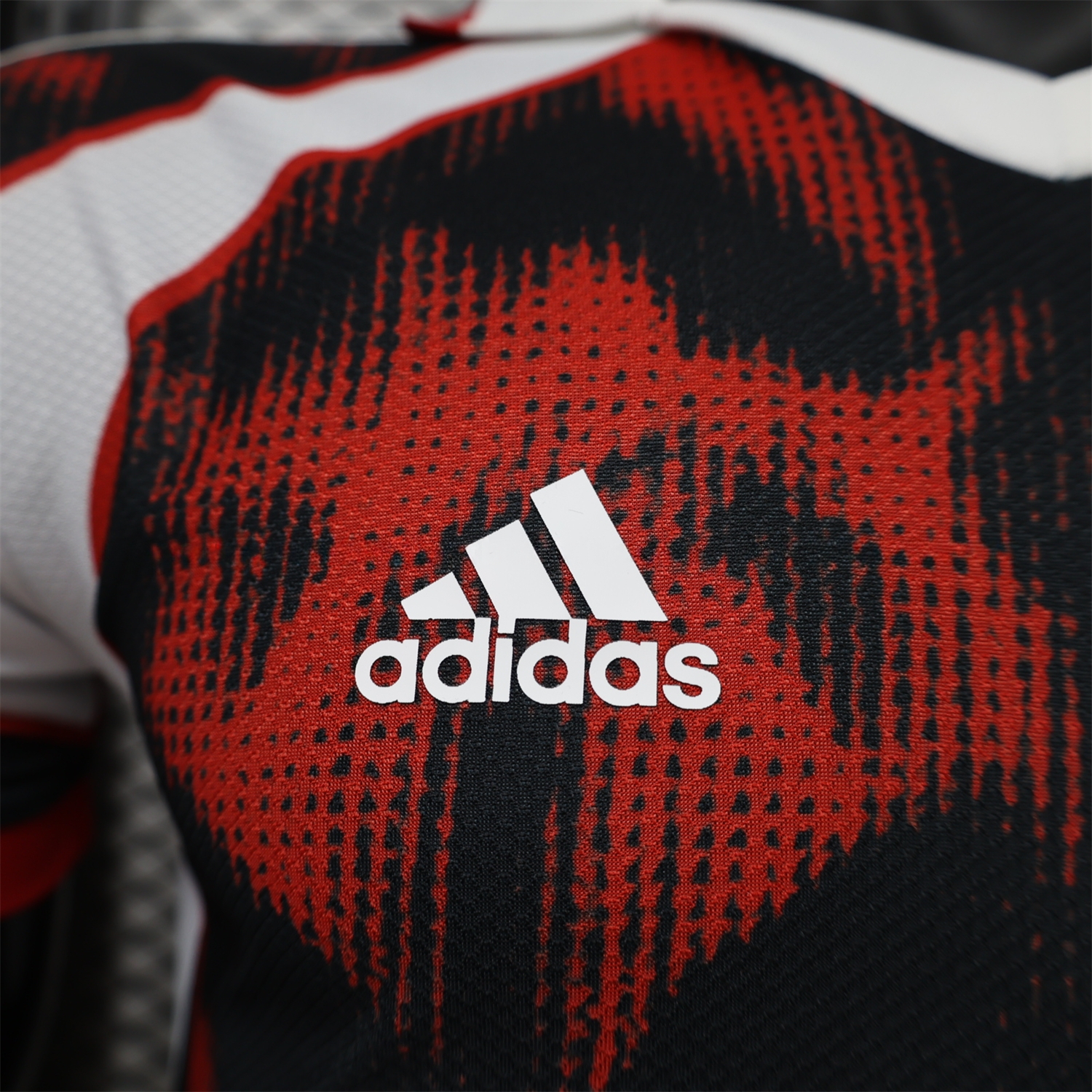Liver.pool 26-27 Retro Style Black Red Jersey - Player Version - UnitedFutballJersey