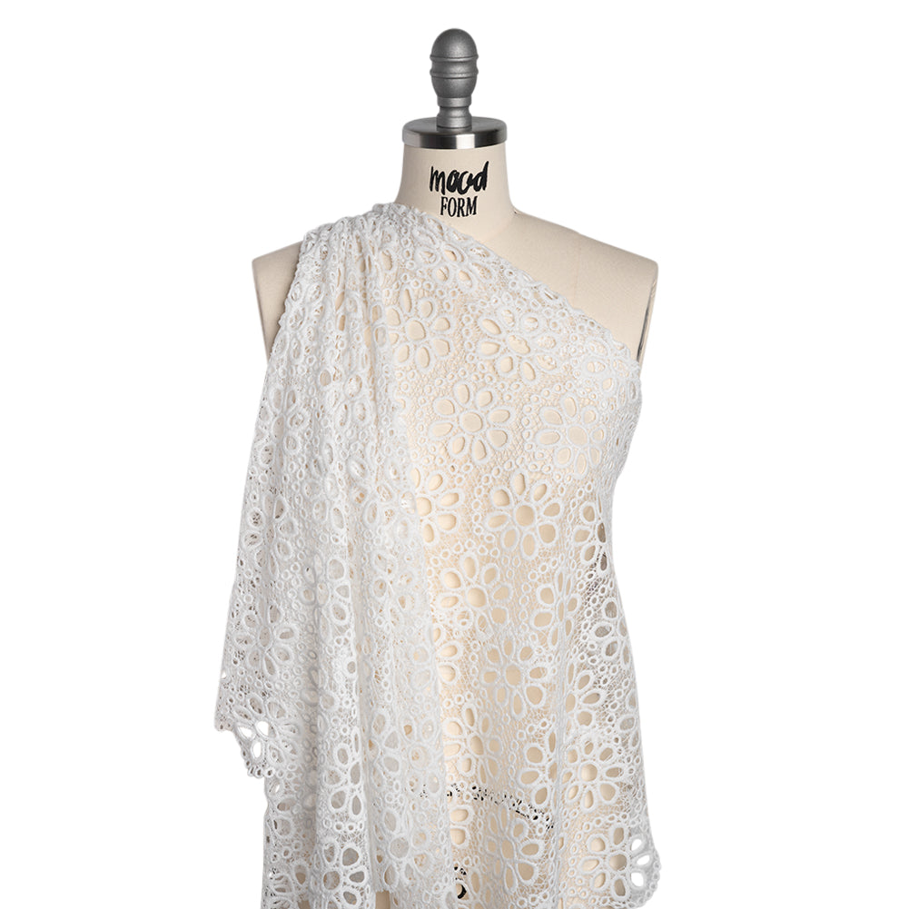 Polyester Guipure Lace with Finished Edge - White Dots and Daisies - Designer Deadstock - Joann Fabrics