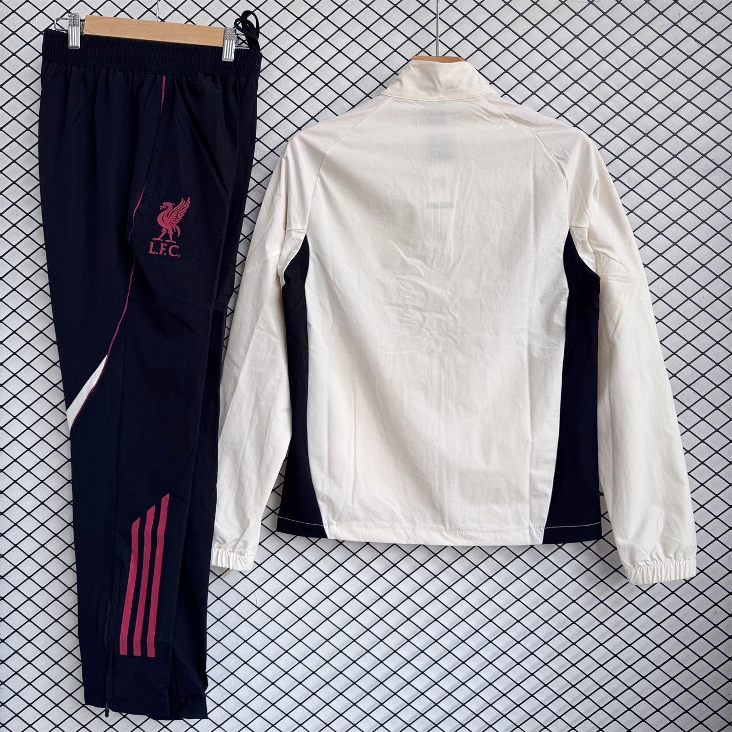 Liver.pool 25-26 Hooded Windbreaker Training Set - Cream Top & Black Pants - UnitedFutballJersey