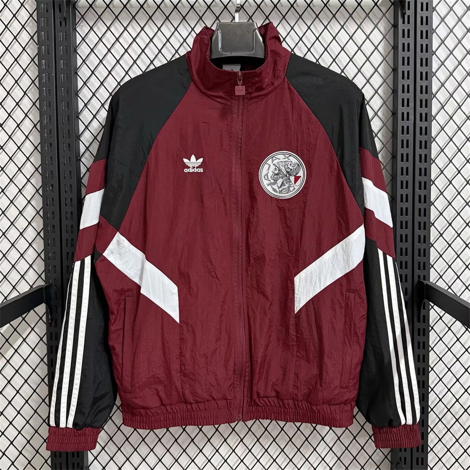 Ajax 25-26 Training Windbreaker Jacket - Wine Red - UnitedFutballJersey
