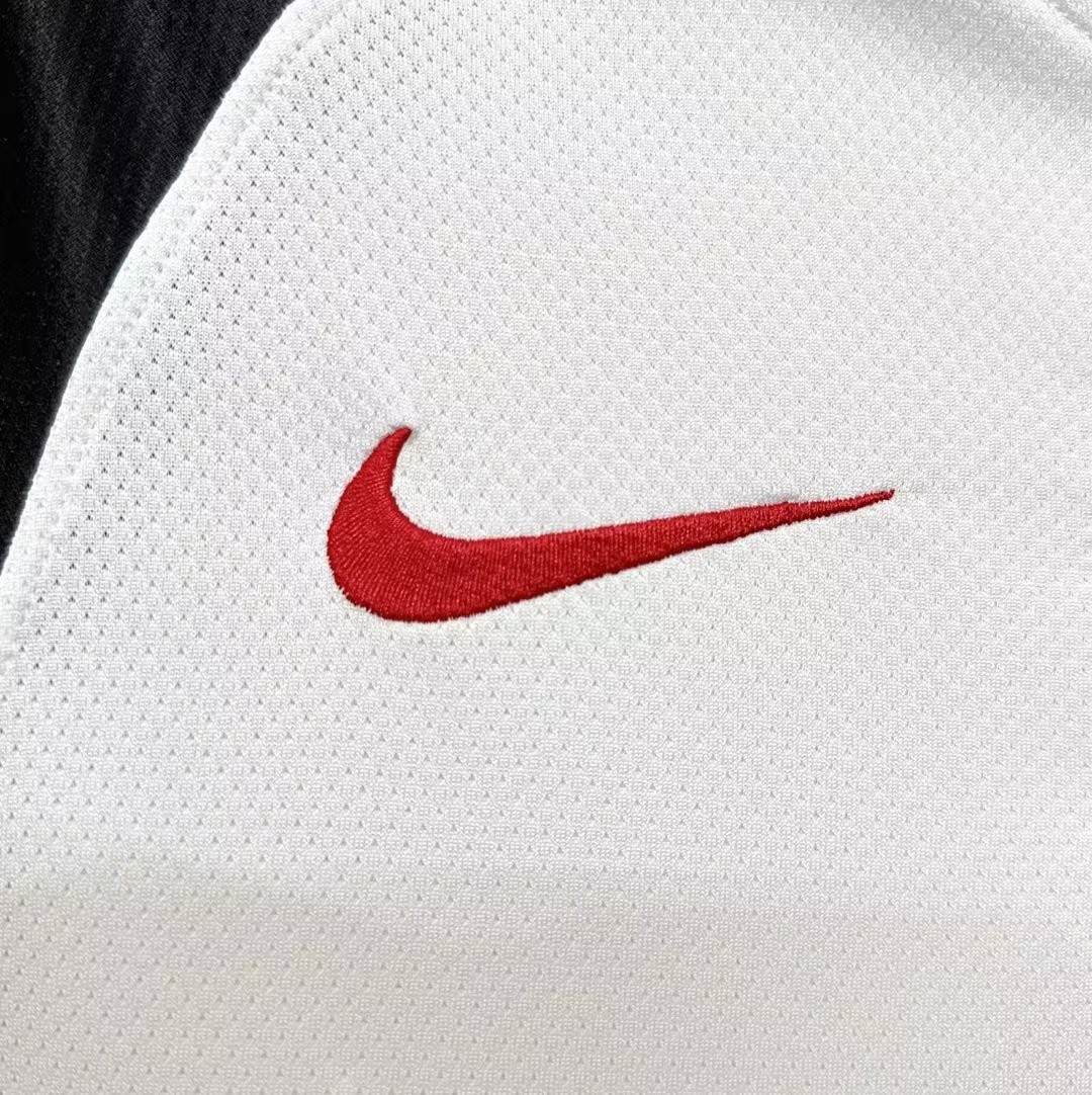 2010/2011 Retro Manchester United Away Football Shirt 1:1 Thai Quality