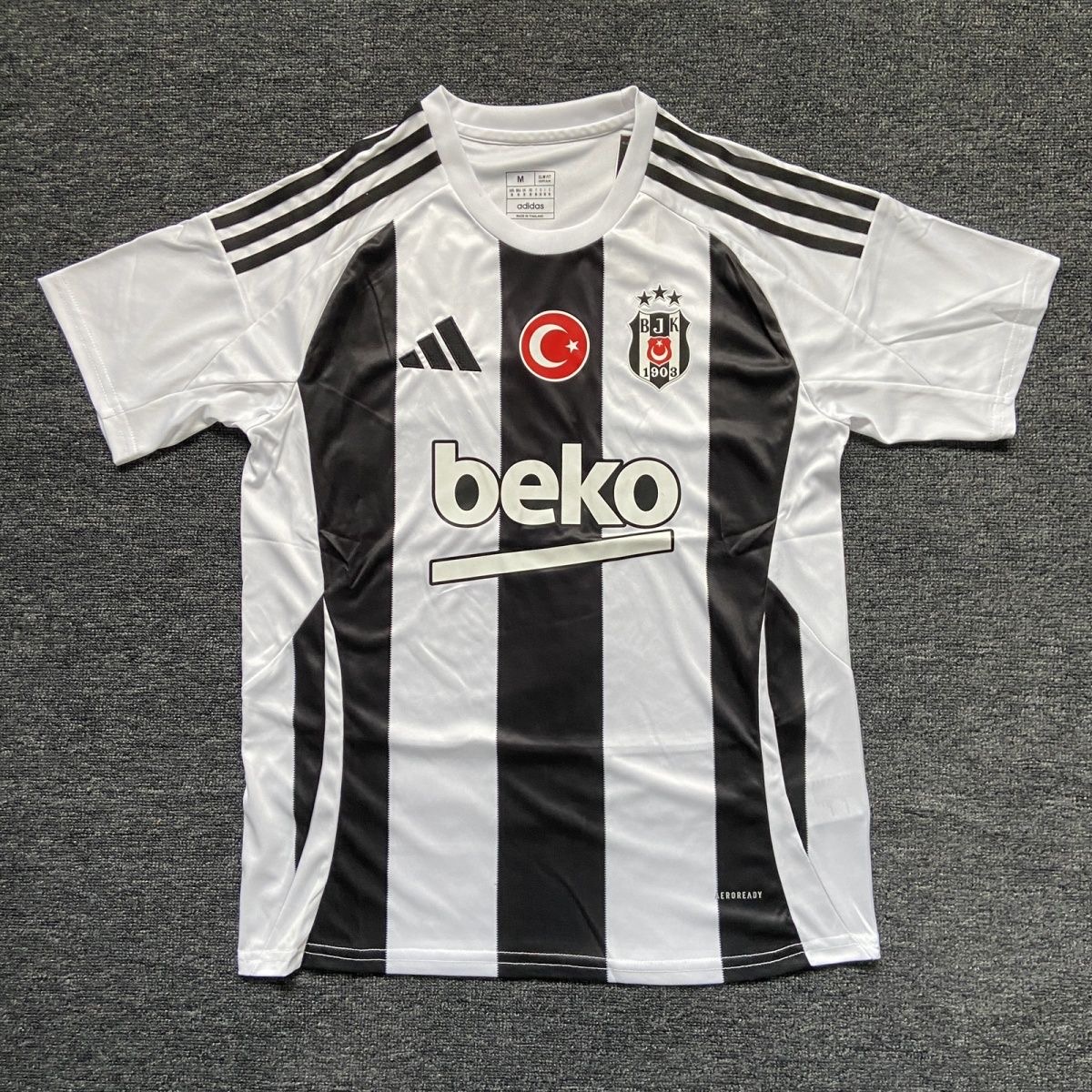 2024/2025 Besiktas At Home Football Jersey 1:1 Thai Quality