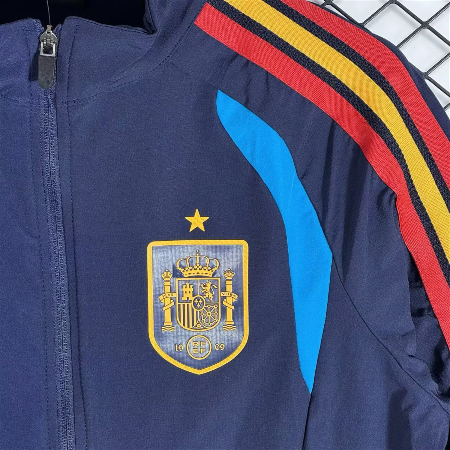 Spain 2026 Windbreaker Training Set - Blue Top and Pants - UnitedFutballJersey