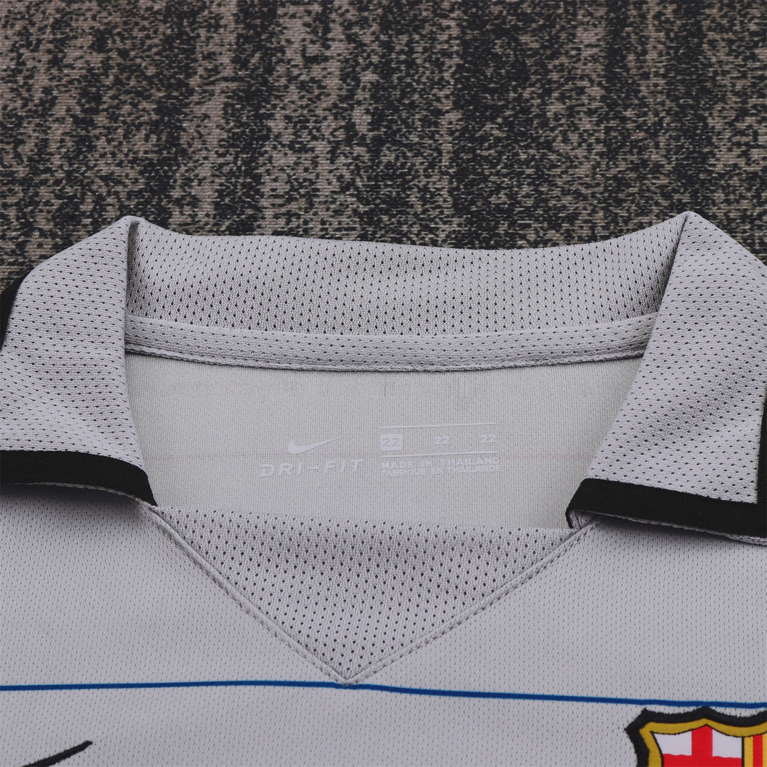 Retro Barcelona 2003-04 Away Kids Kit - UnitedFutballJersey