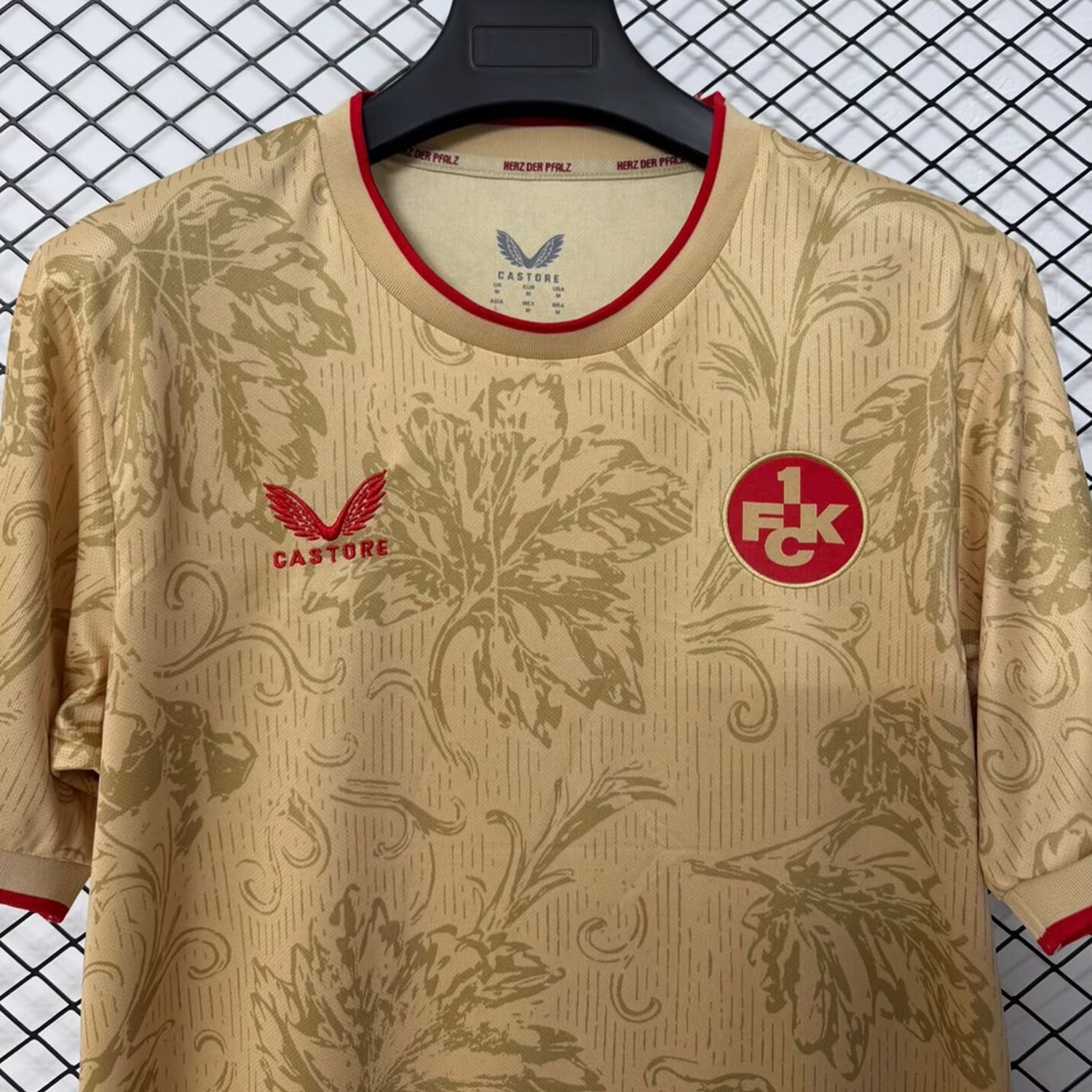 Kaiserslautern 26-27 Beige Floral Special Jersey - Fans Version - UnitedFutballJersey