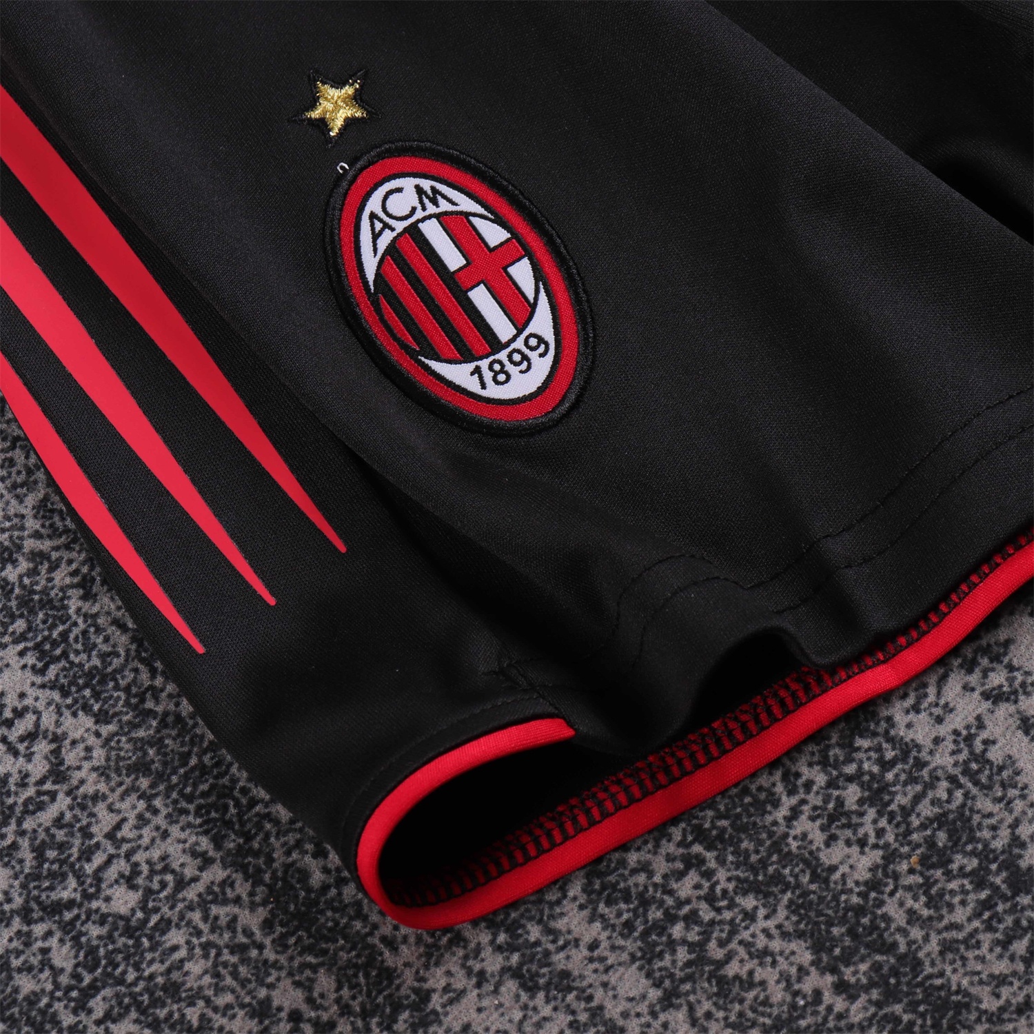 Retro AC Milan 2004-05 Home Kids Kit - UnitedFutballJersey