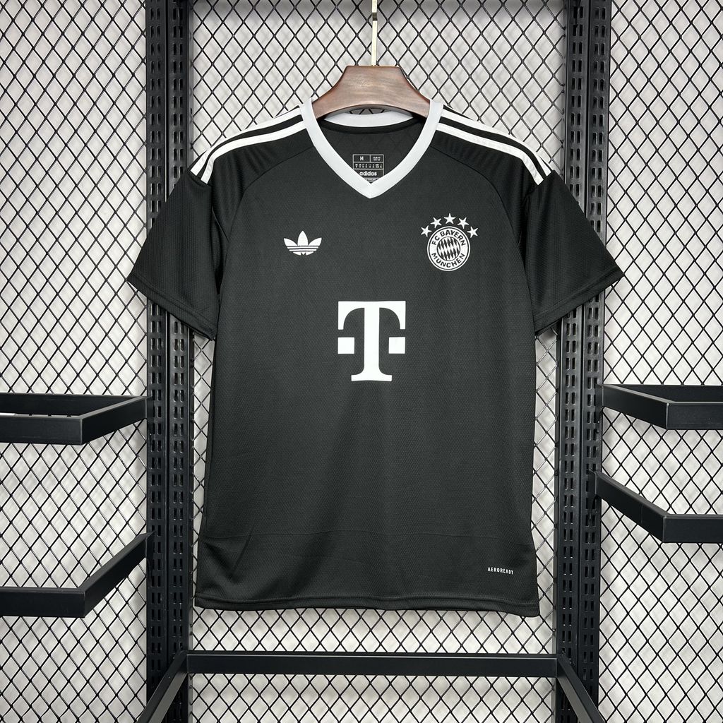 2024/2025 Bayern Munich Training Football Jersey 1:1 Thai Quality