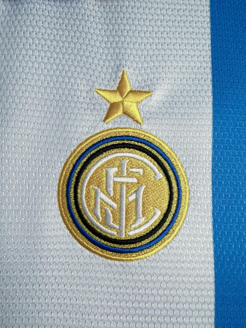 1997/1998 Retro Internazionale Milan Away Football Jersey 1:1 Thai Quality