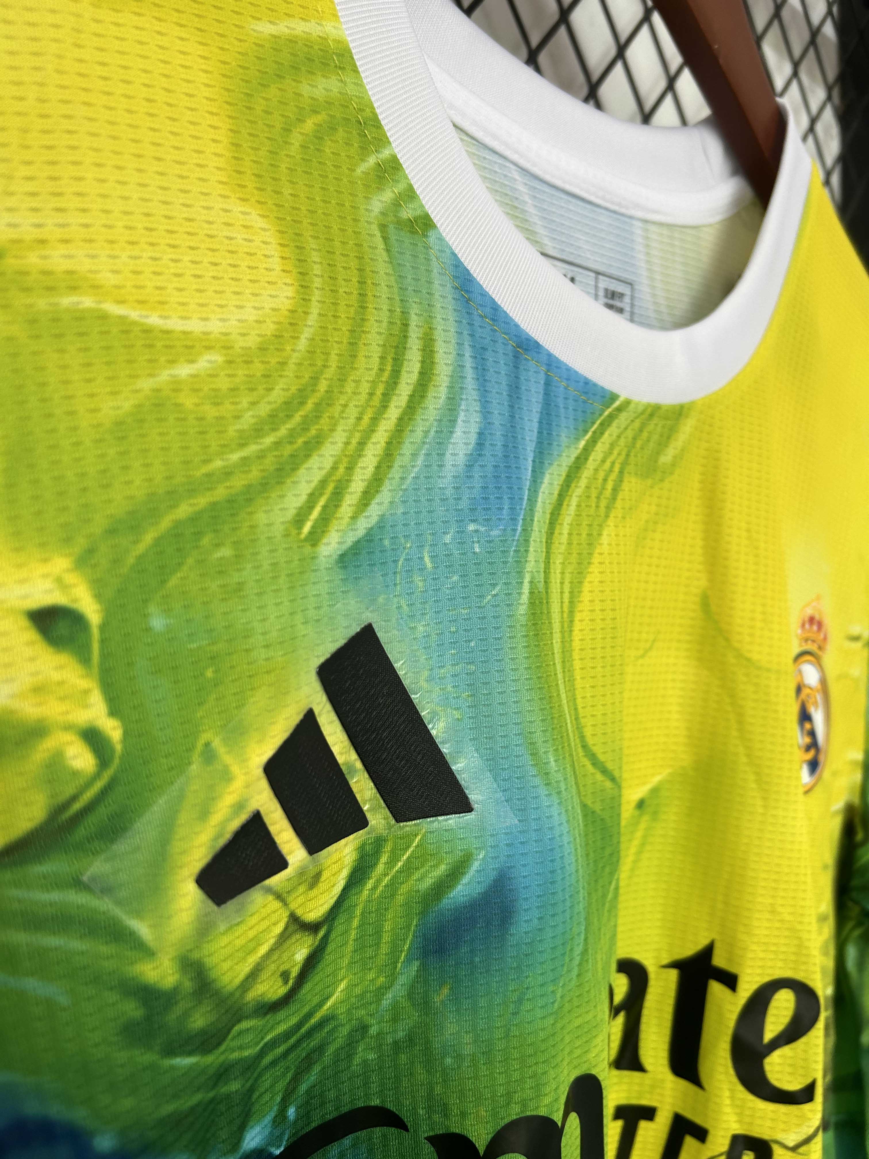 2025/2026 Real Madrid Special Edition Yellow And Green Football Shirt 1:1 Thai Quality