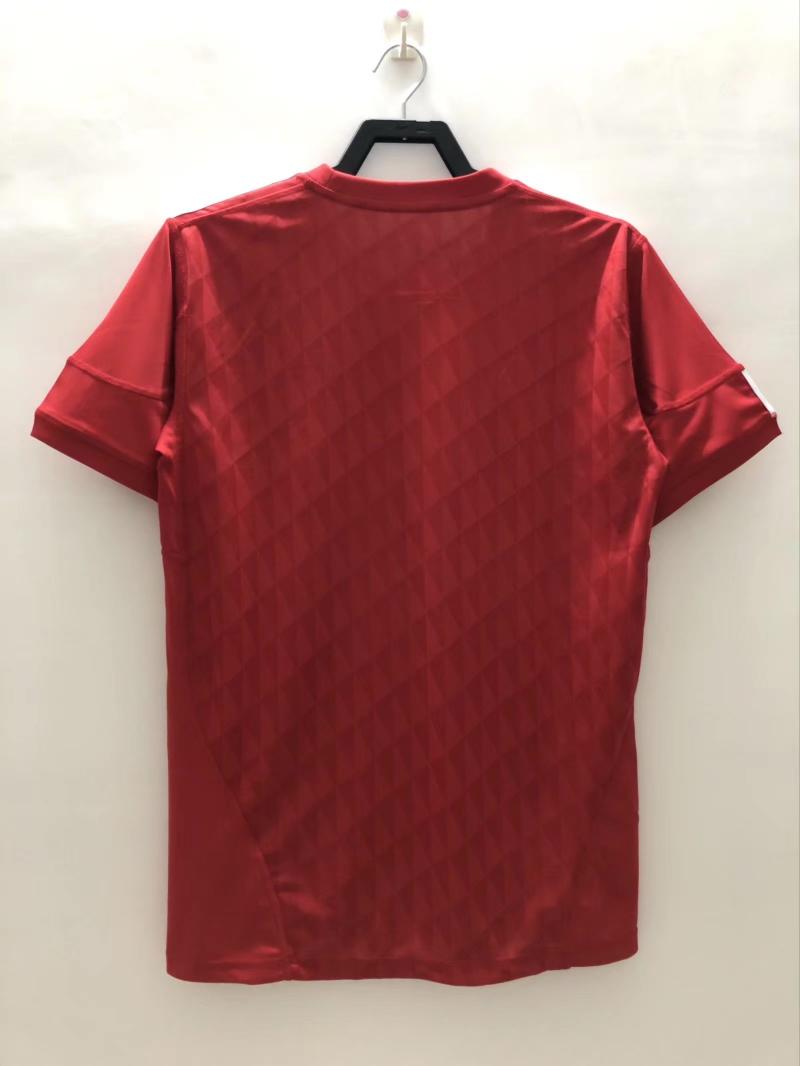 2010/2011 Retro Liverpool Home Football Jersey 1:1 Thai Quality