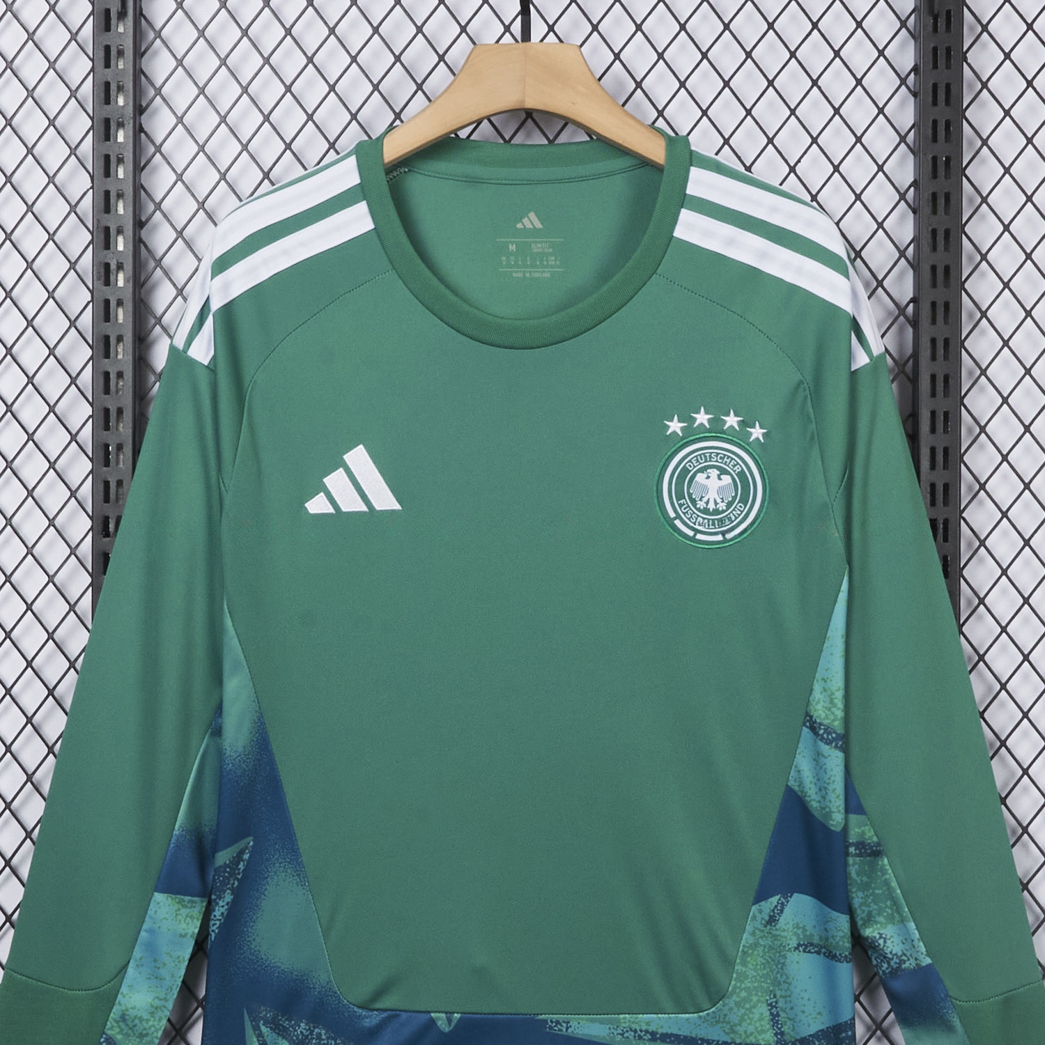 Germany 2026 Goalkeeper Green Long Sleeves Jersey - Fans Version - UnitedFutballJersey