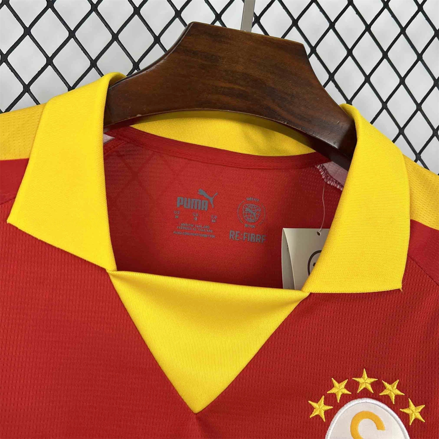 Galatasaray 25-26 Red Jersey - Fans Version - UnitedFutballJersey