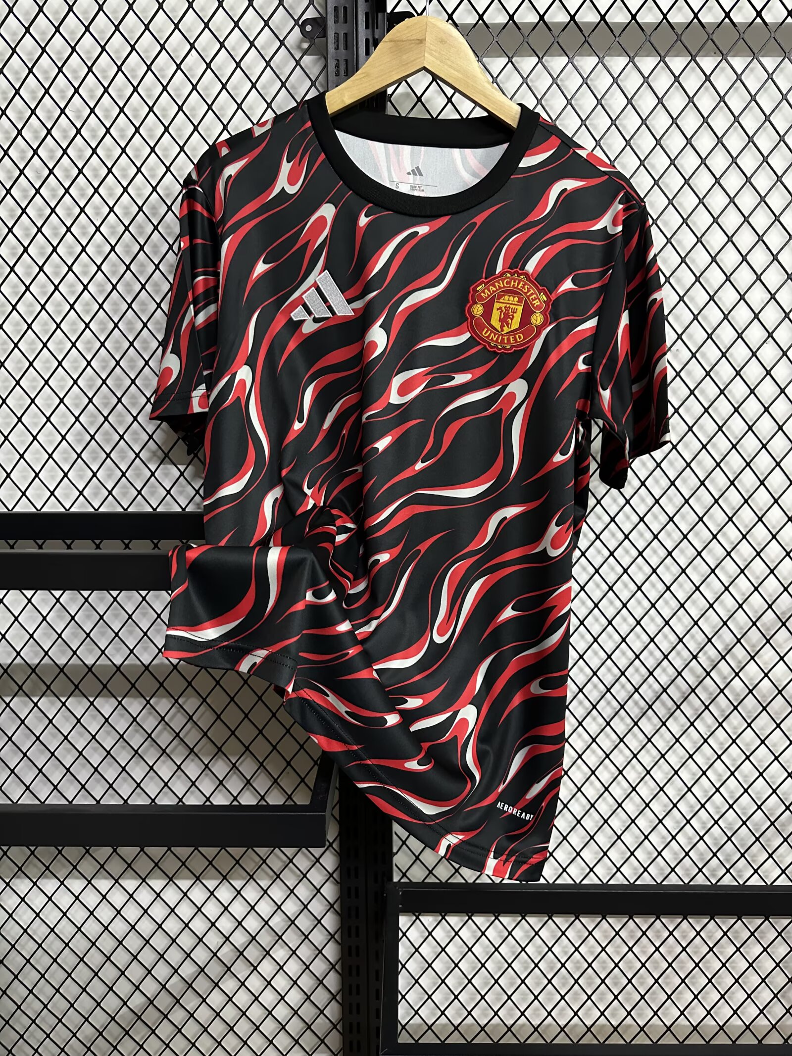 2025/2026 Manchester United Pre-match training 01 Football Jersey 1:1 Thai Quality